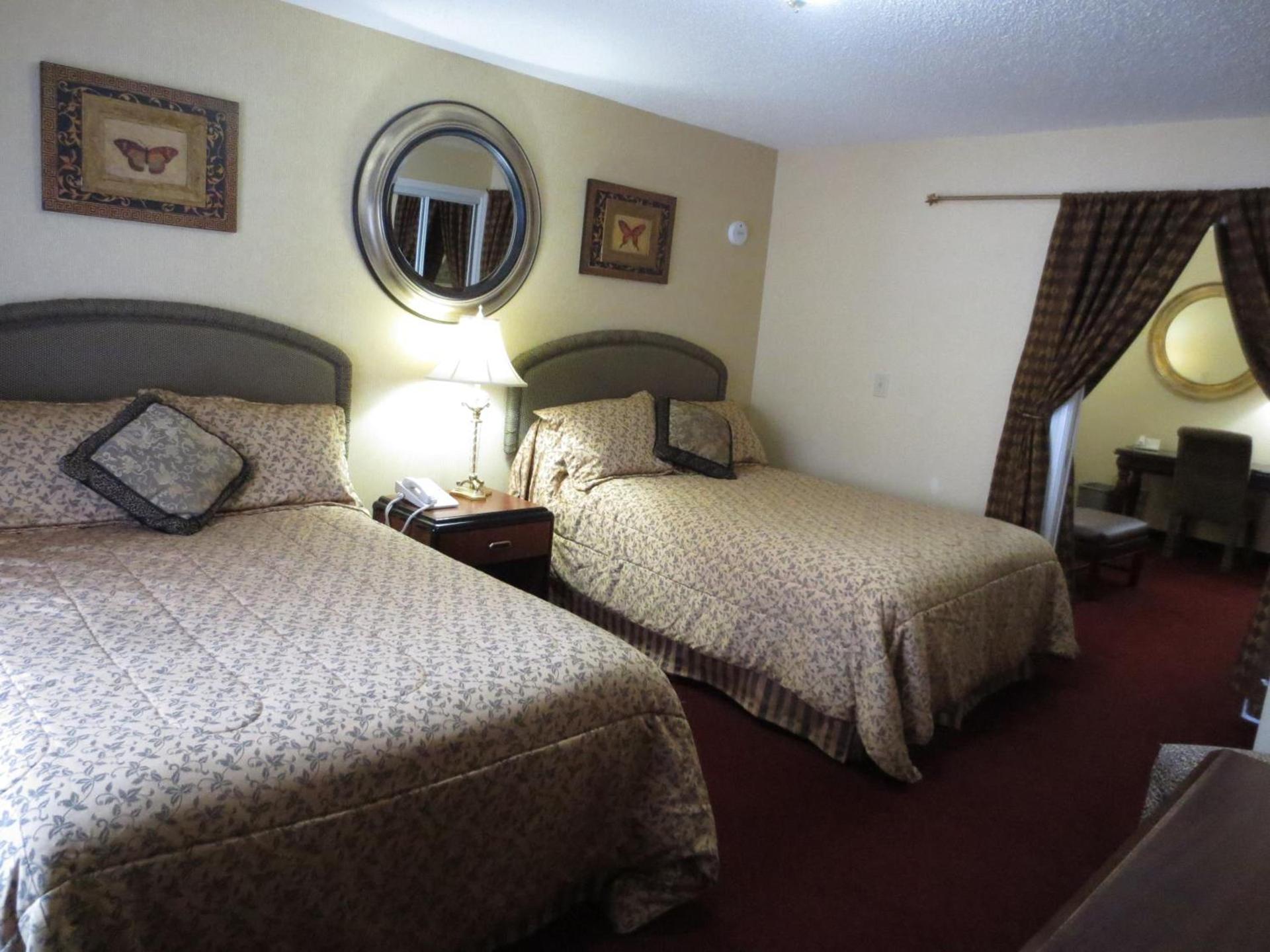 Roosevelt Inn & Suites Saratoga Springs photo 96