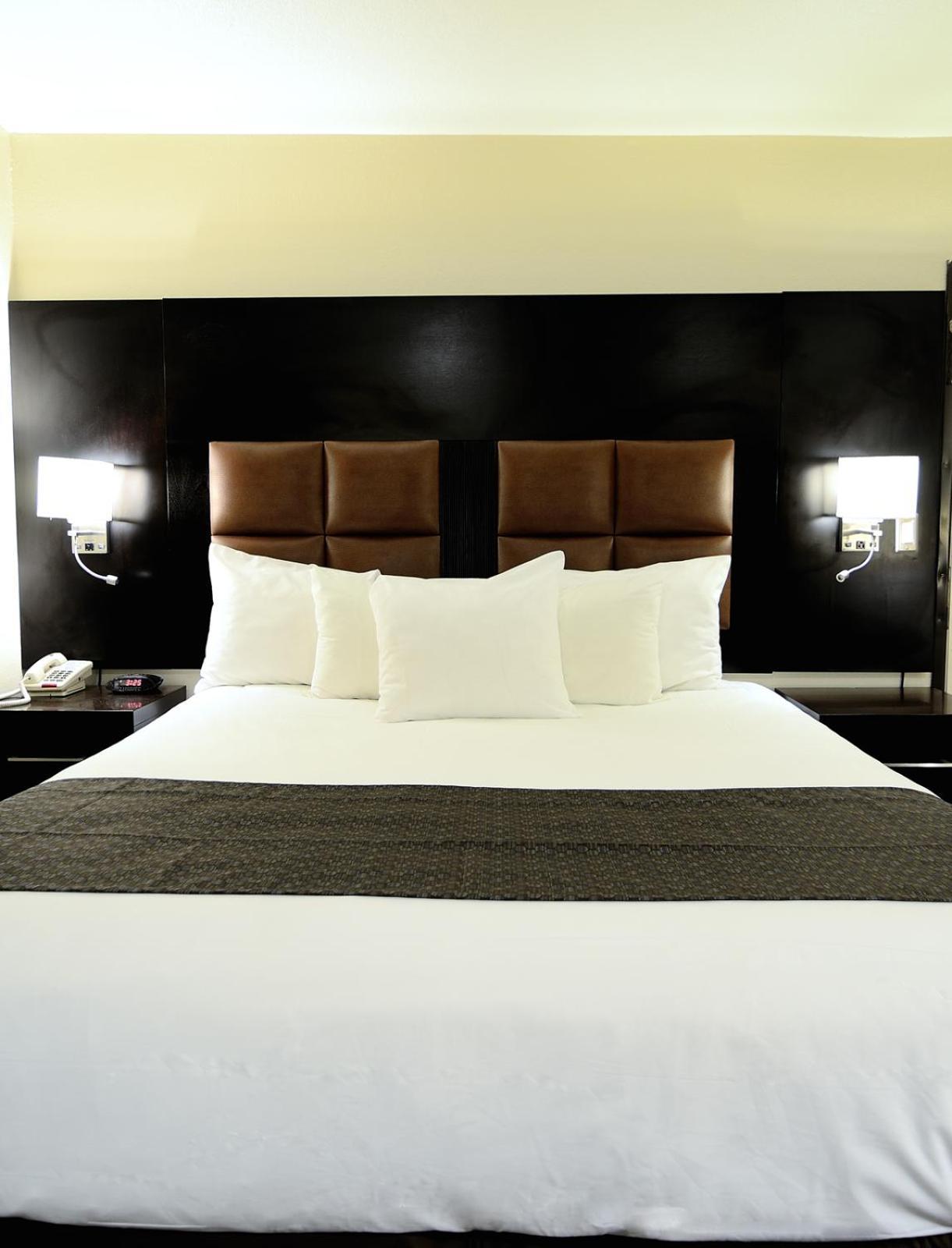 Days Inn by Wyndham Downey photo 14