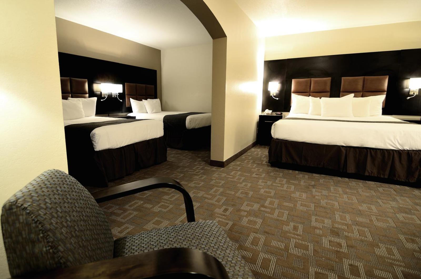 Days Inn by Wyndham Downey photo 15