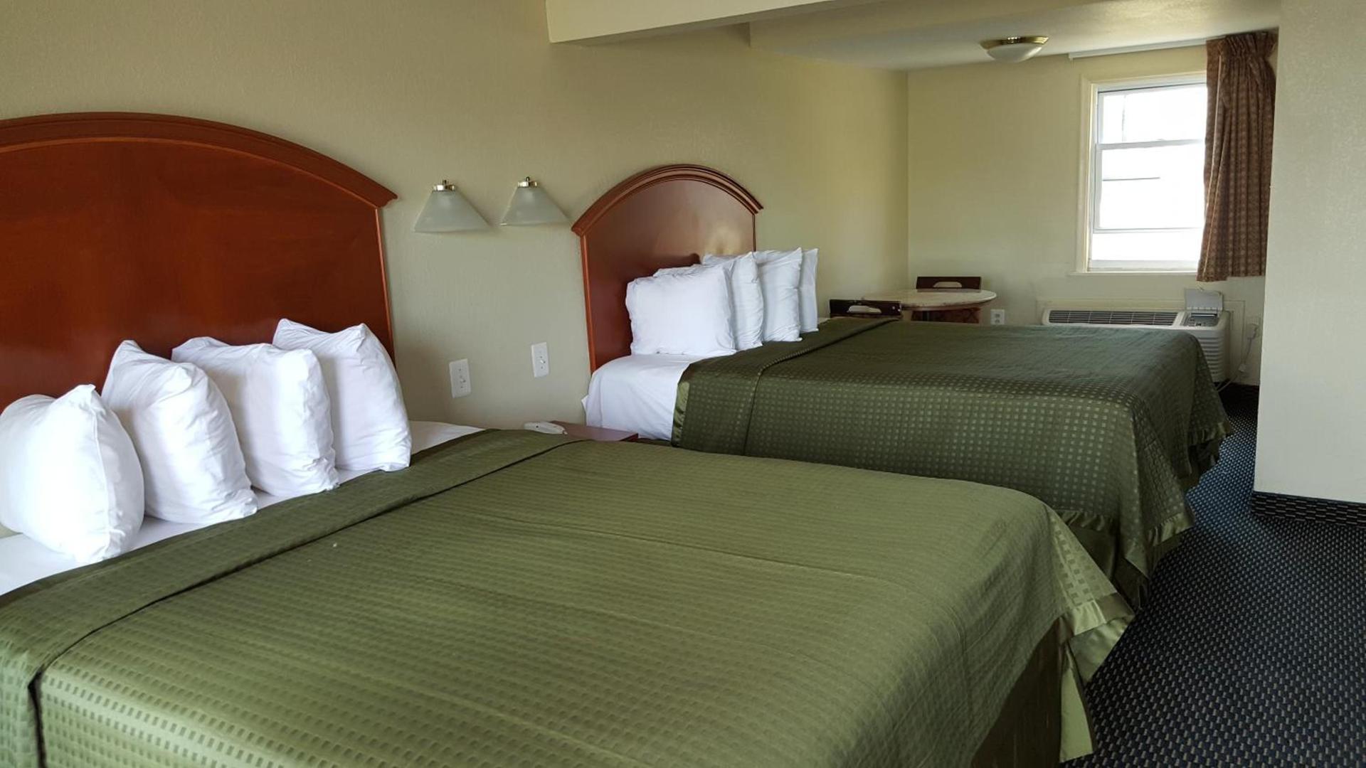 Royal Inn photo 12