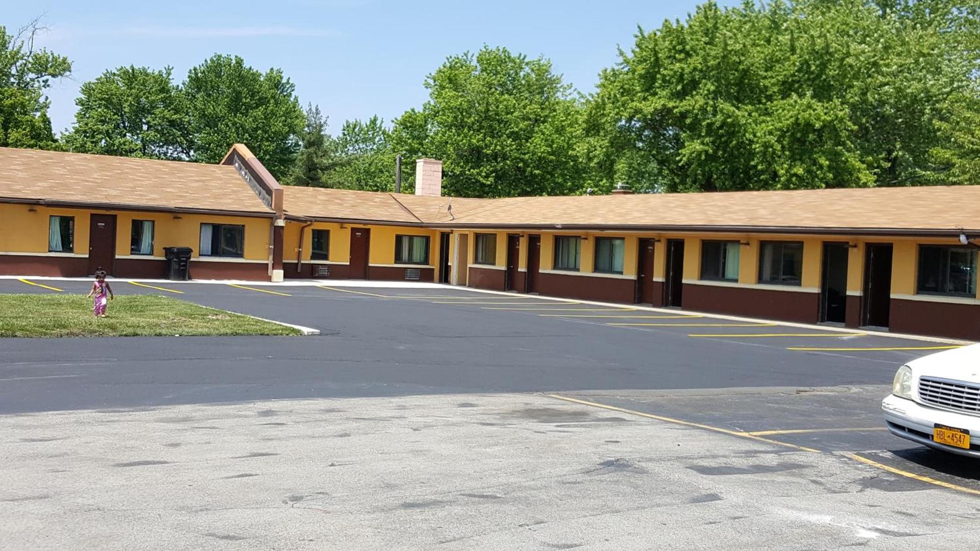 Royal Inn photo 14