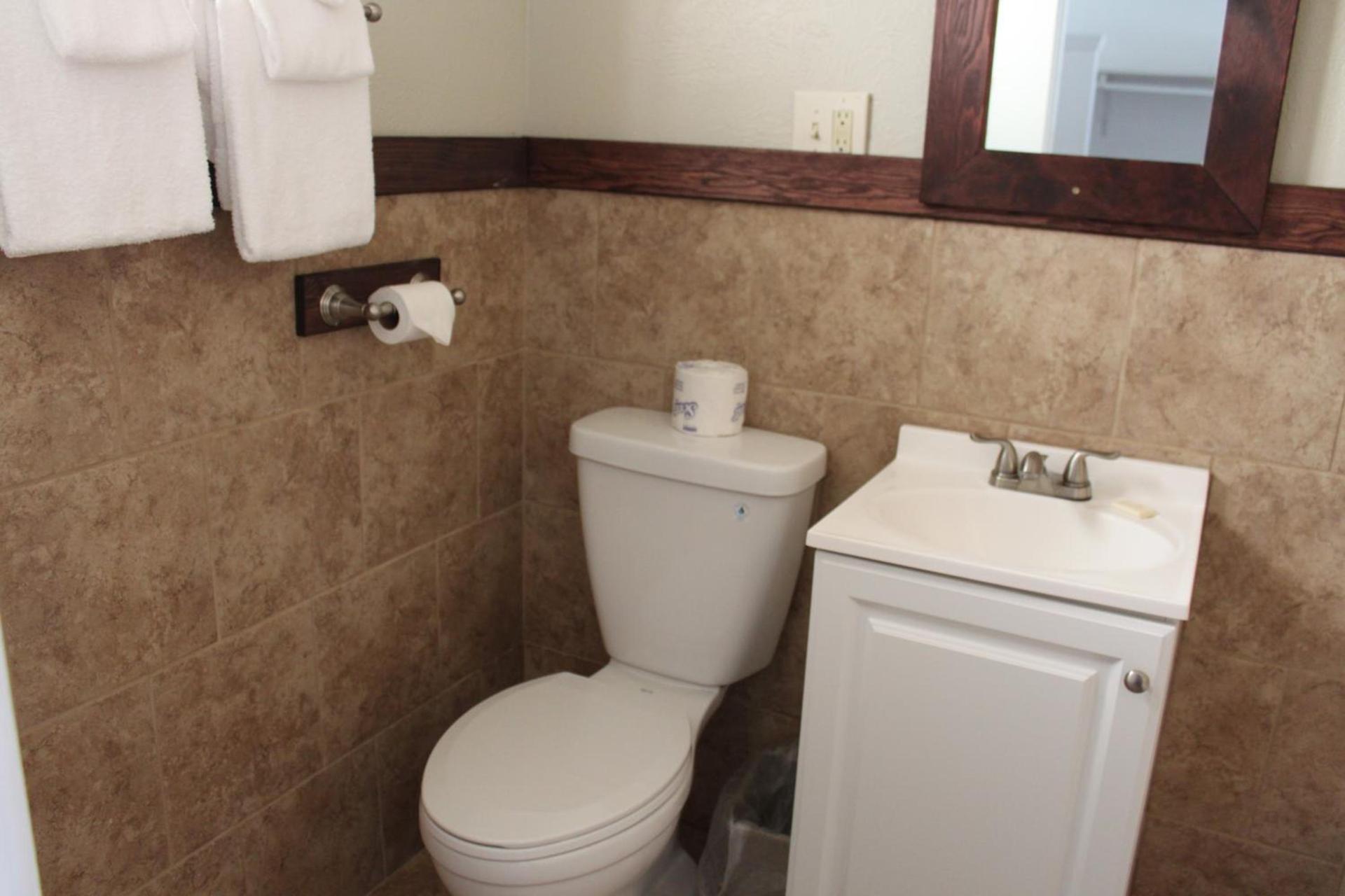 Motel 101 photo 21