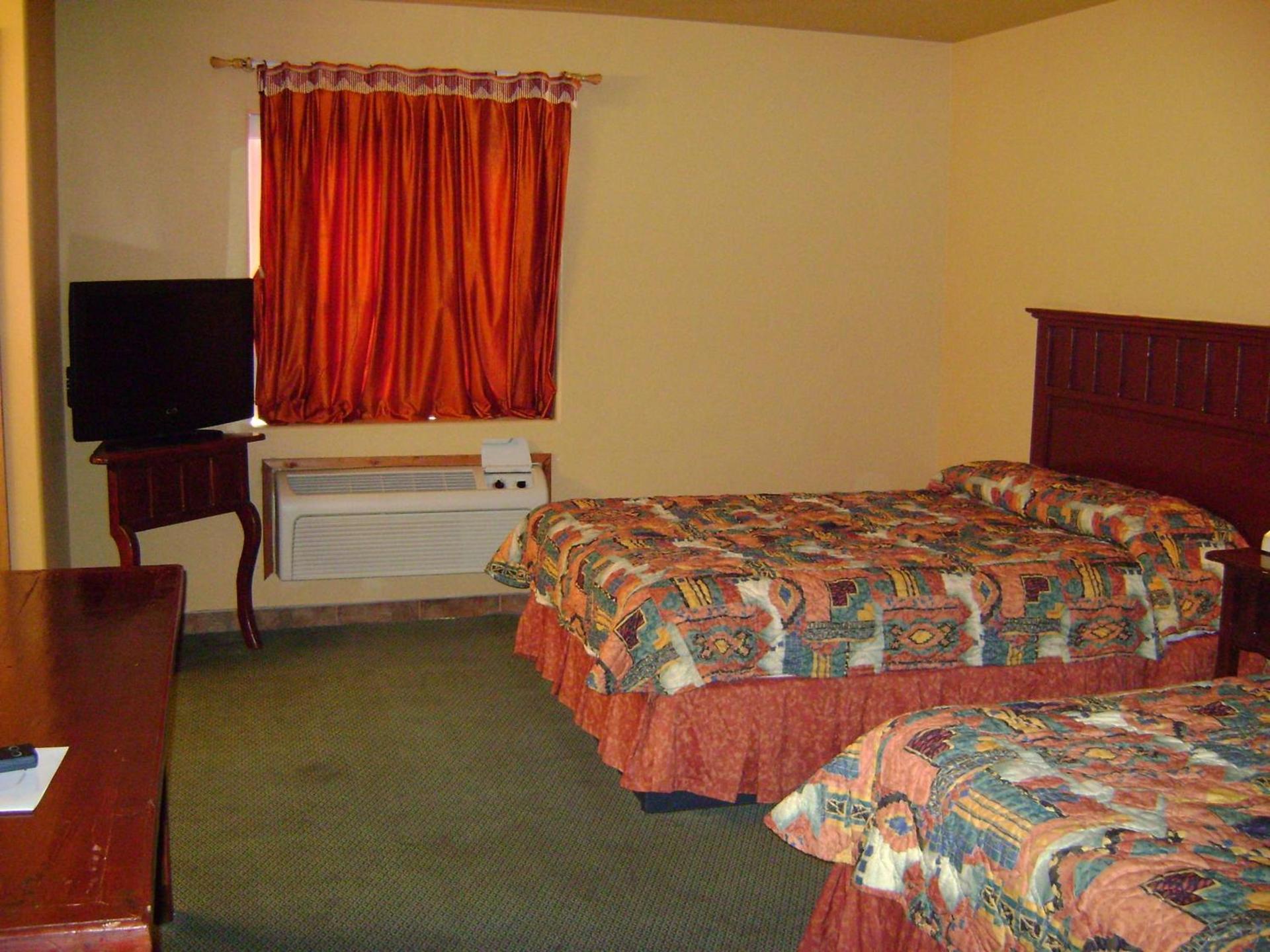 Camino Real Hotel photo 13