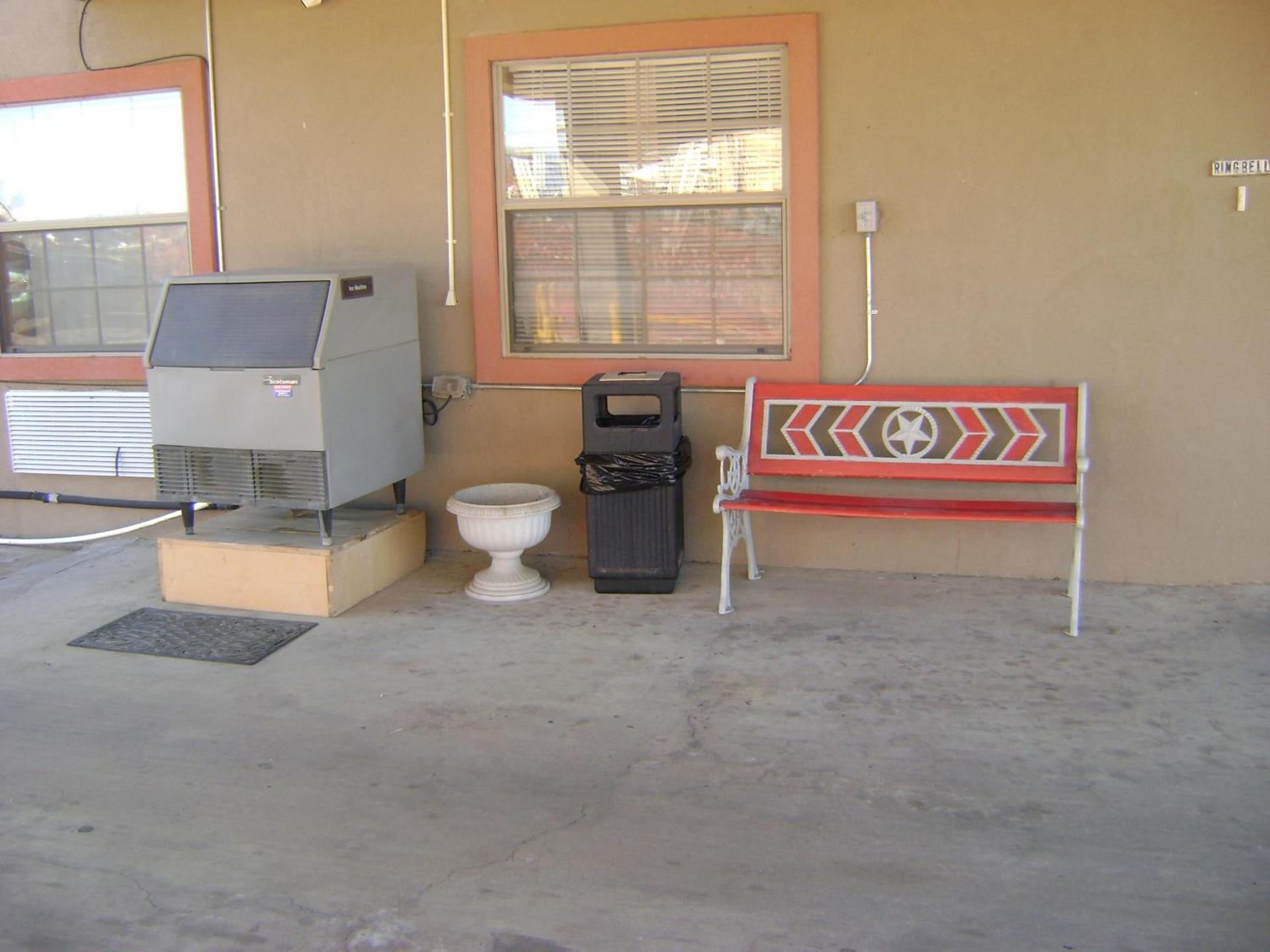 Camino Real Hotel photo 2