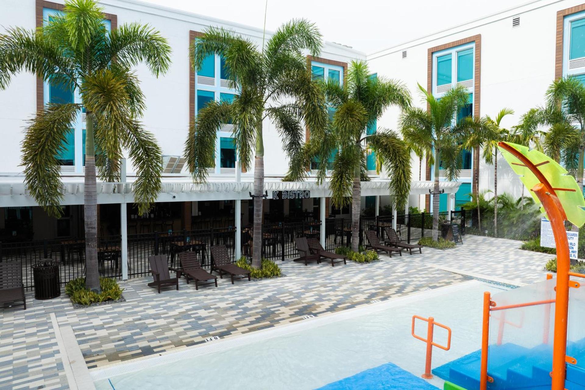 Kompose Boutique Resort @ Theme Parks photo 91