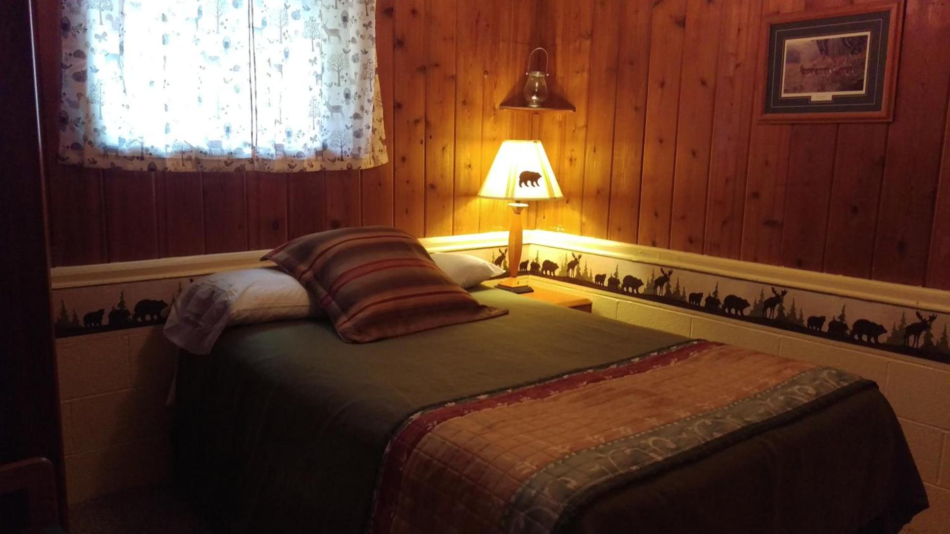 Alpine Motel photo 18