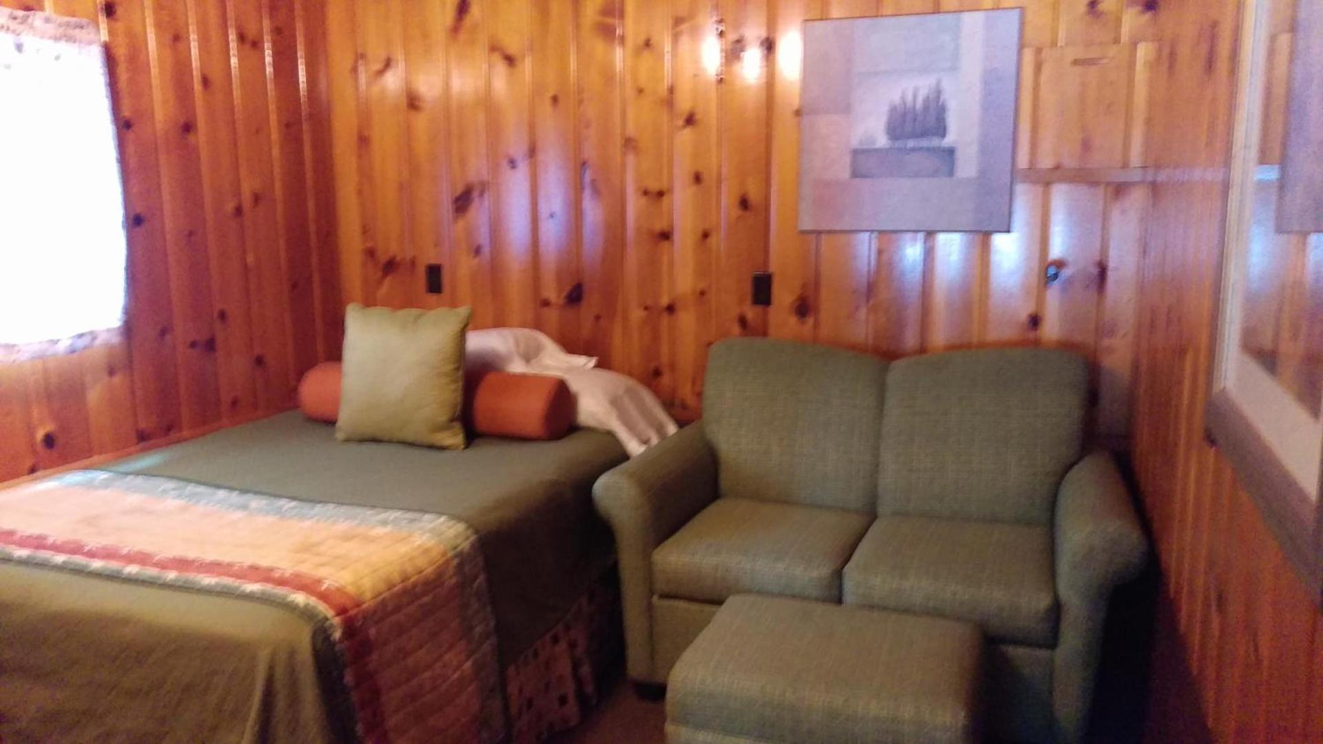 Alpine Motel photo 14