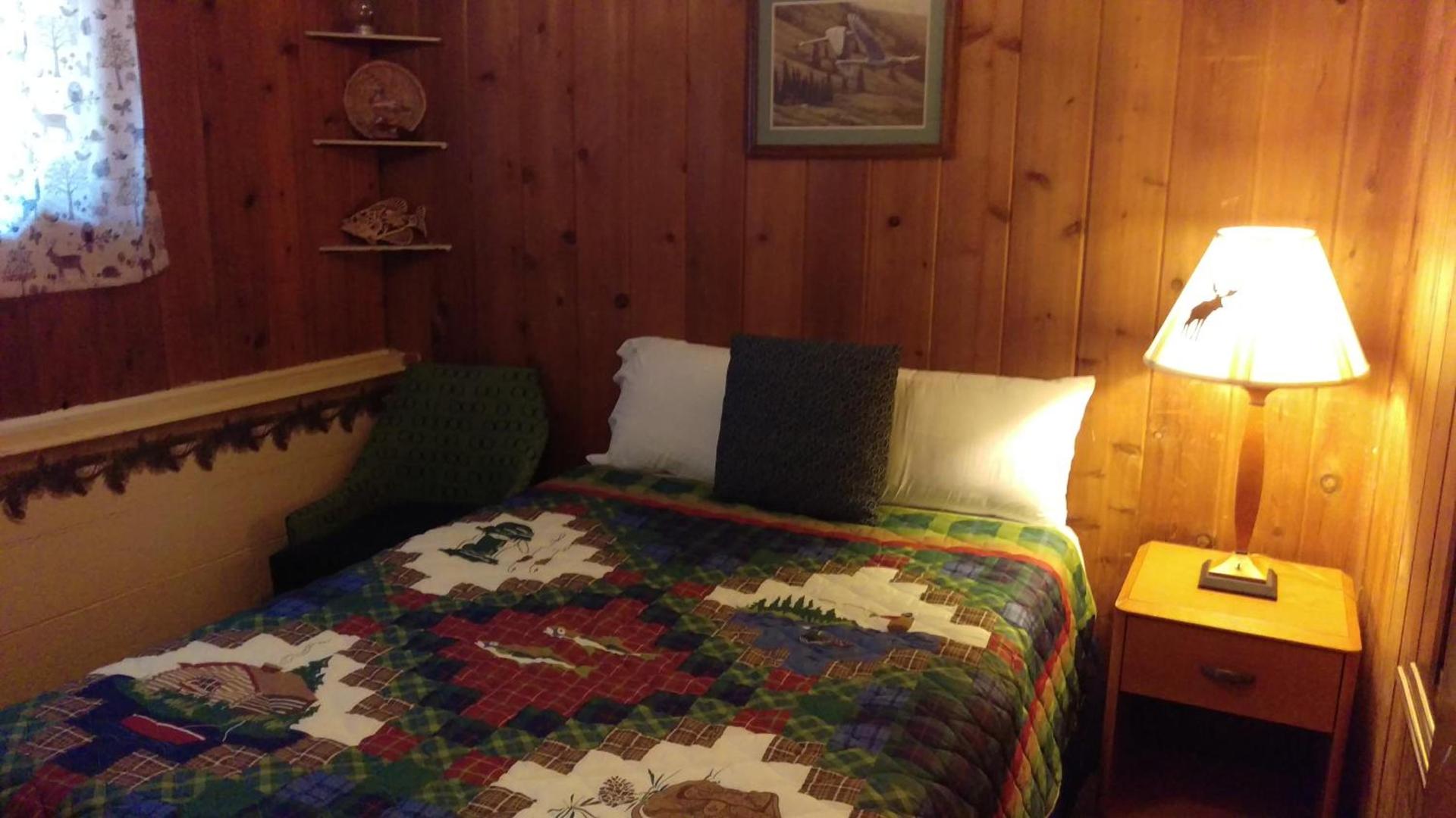 Alpine Motel photo 43