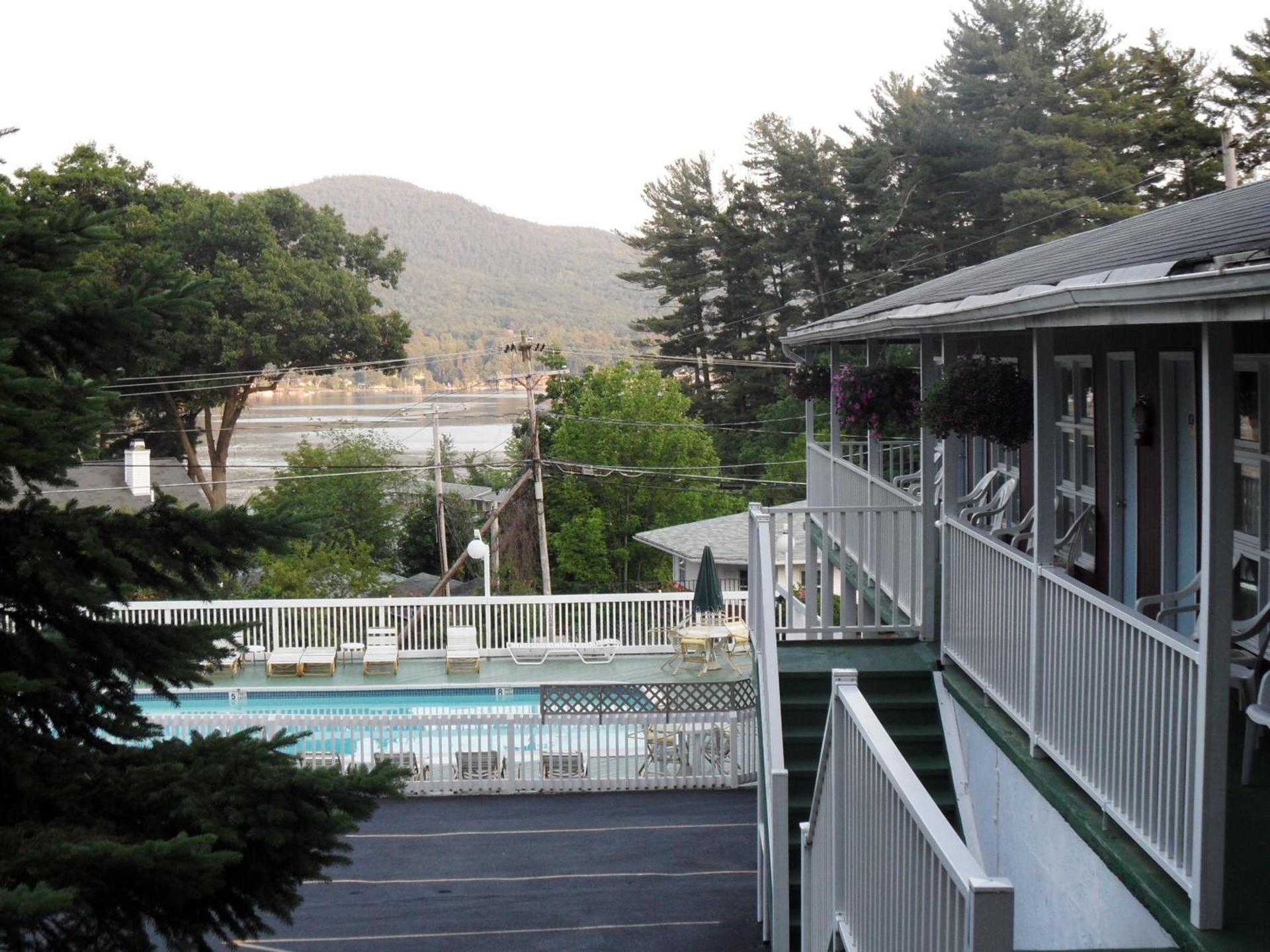 Pinebrook Motel photo 8