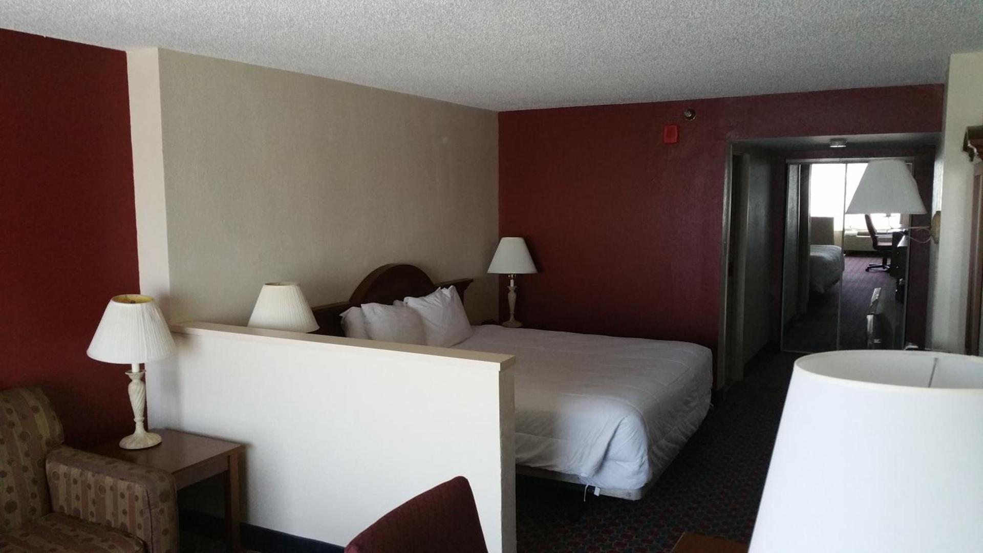 Imperial Swan Hotel and Suites Lakeland photo 17