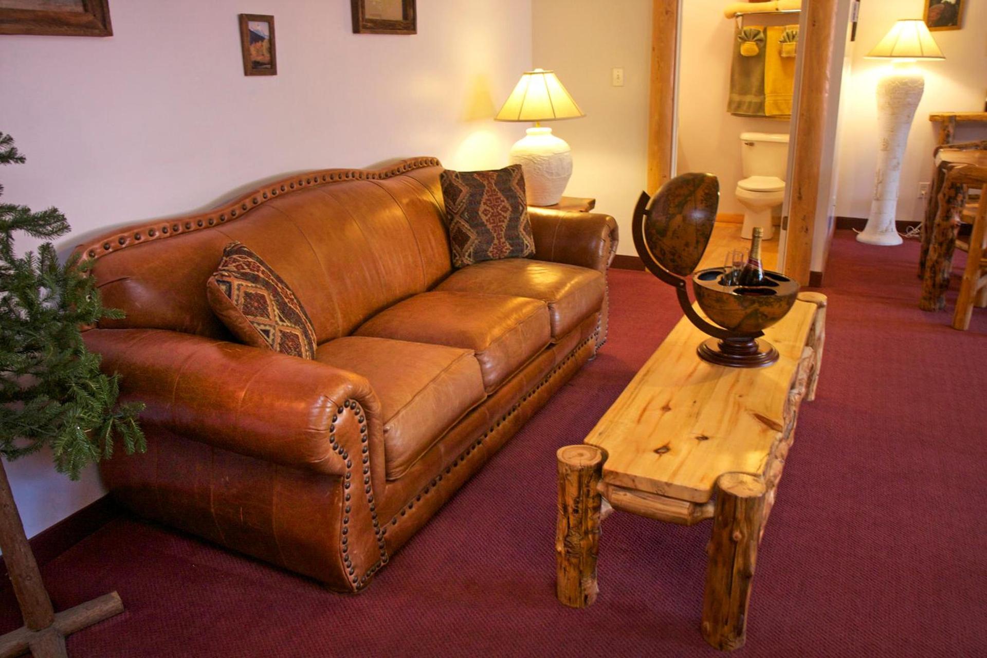 Gateway Inn and Suites photo 47