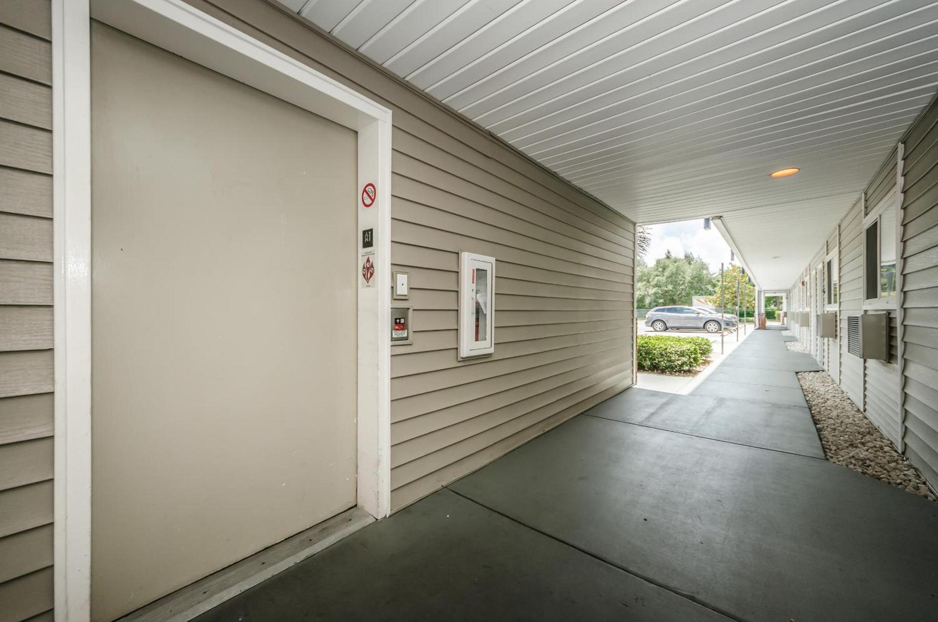 Tampa Bay Extended Stay Hotel photo 14