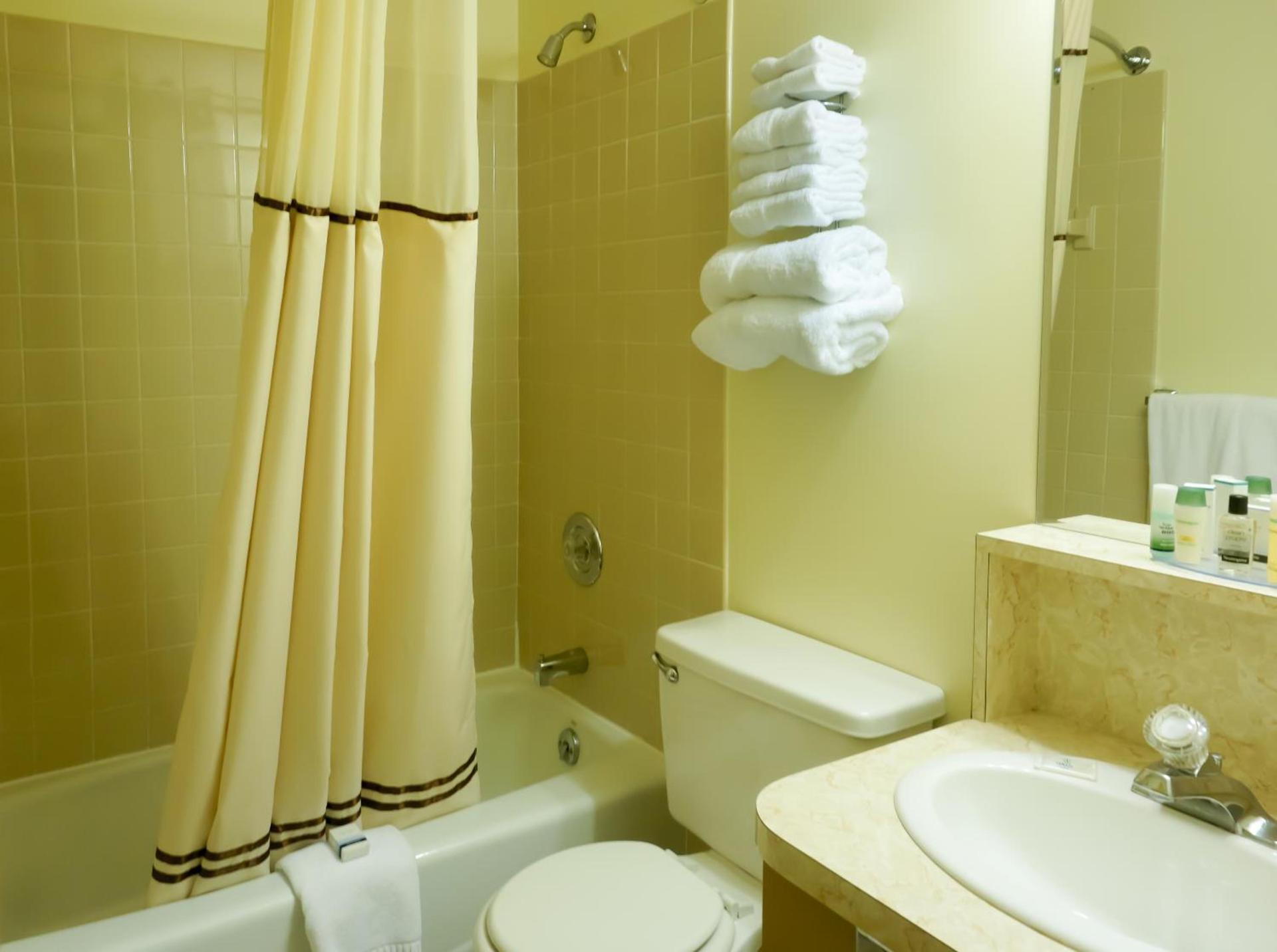 Cocoa Country Inn Hershey photo 26