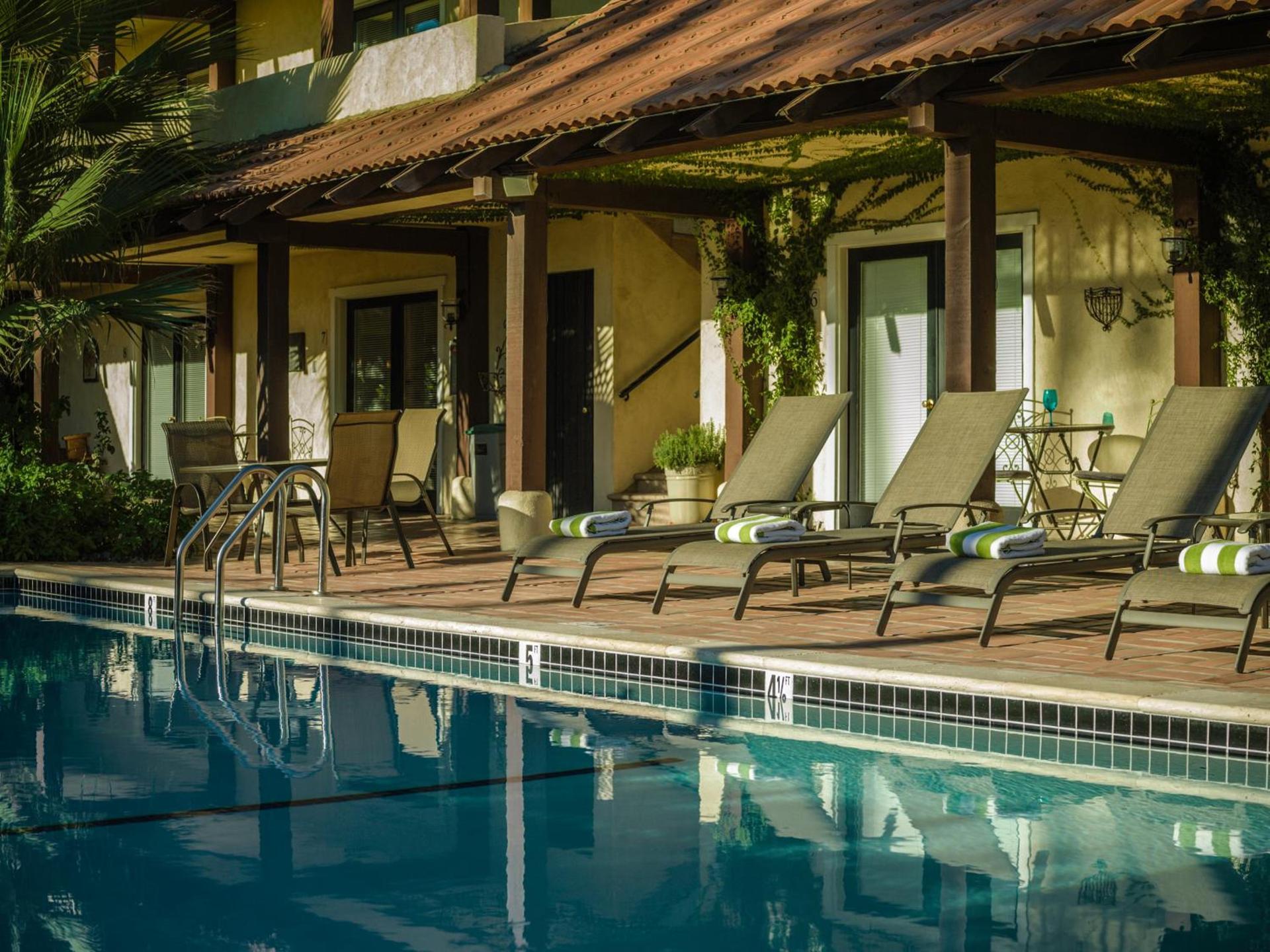 La Maison Hotel - Adults Only photo 7