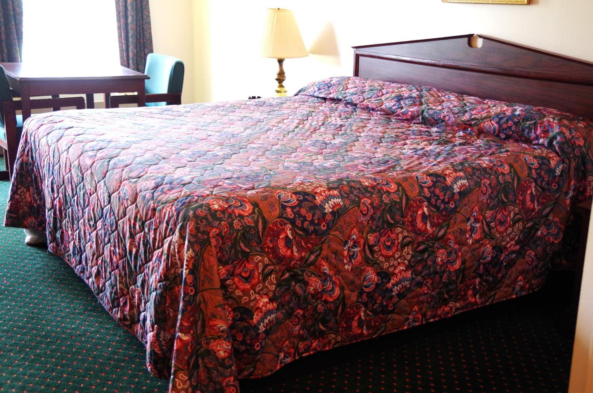 American Motel - Lenoir photo 50