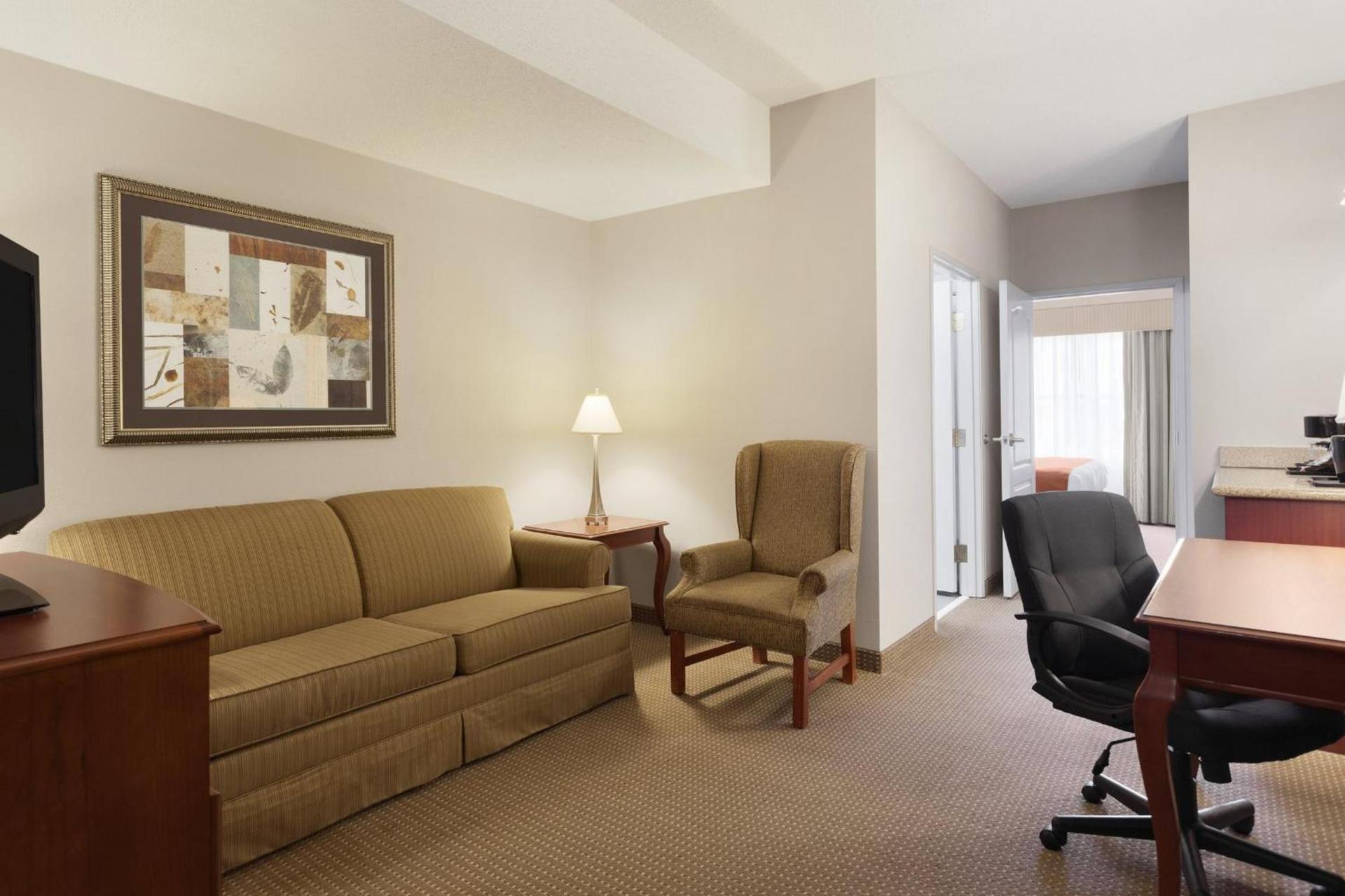 Country Inn & Suites by Radisson, Harrisonburg, VA photo 20