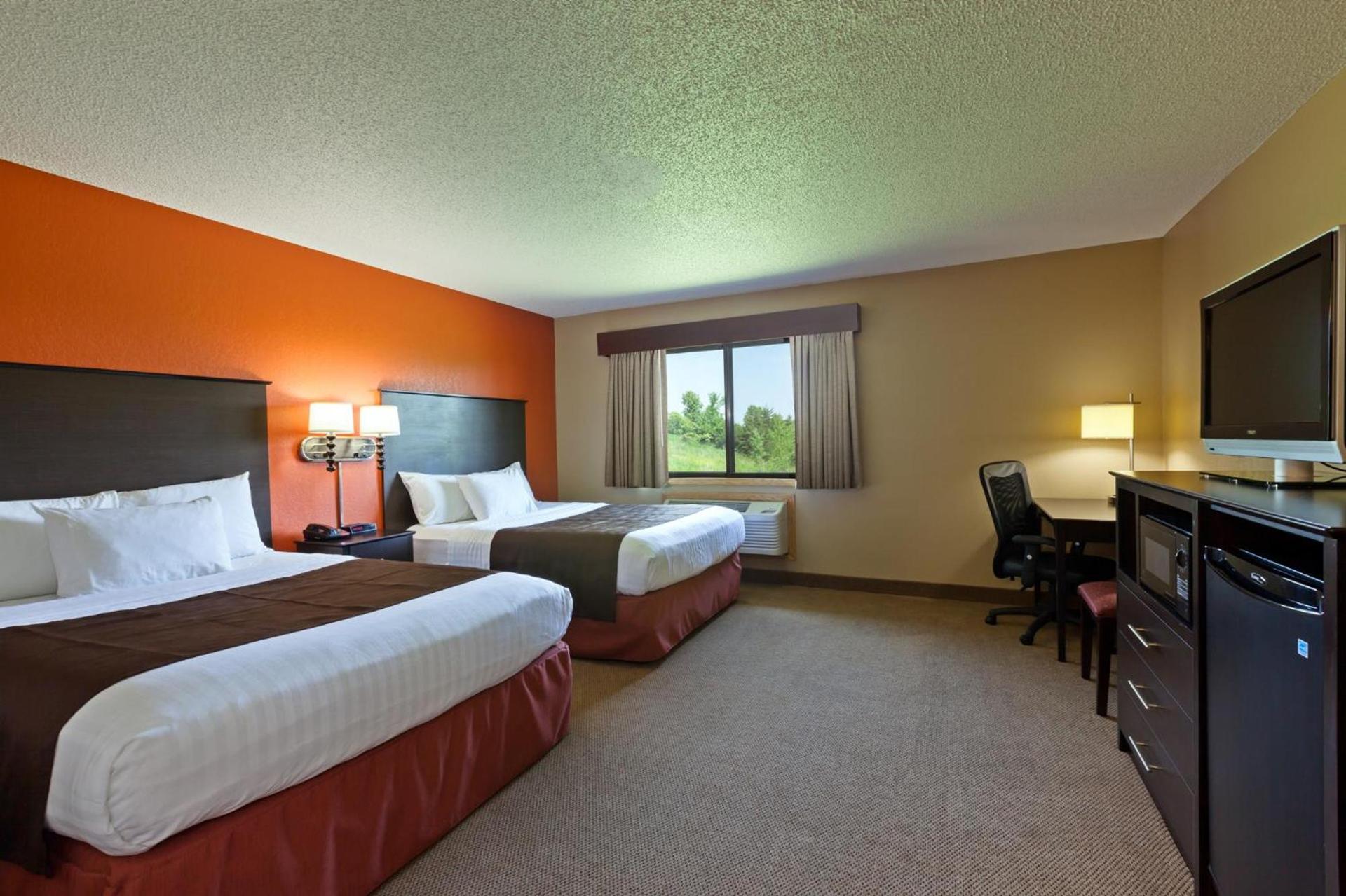 AmericInn by Wyndham Algona photo 31