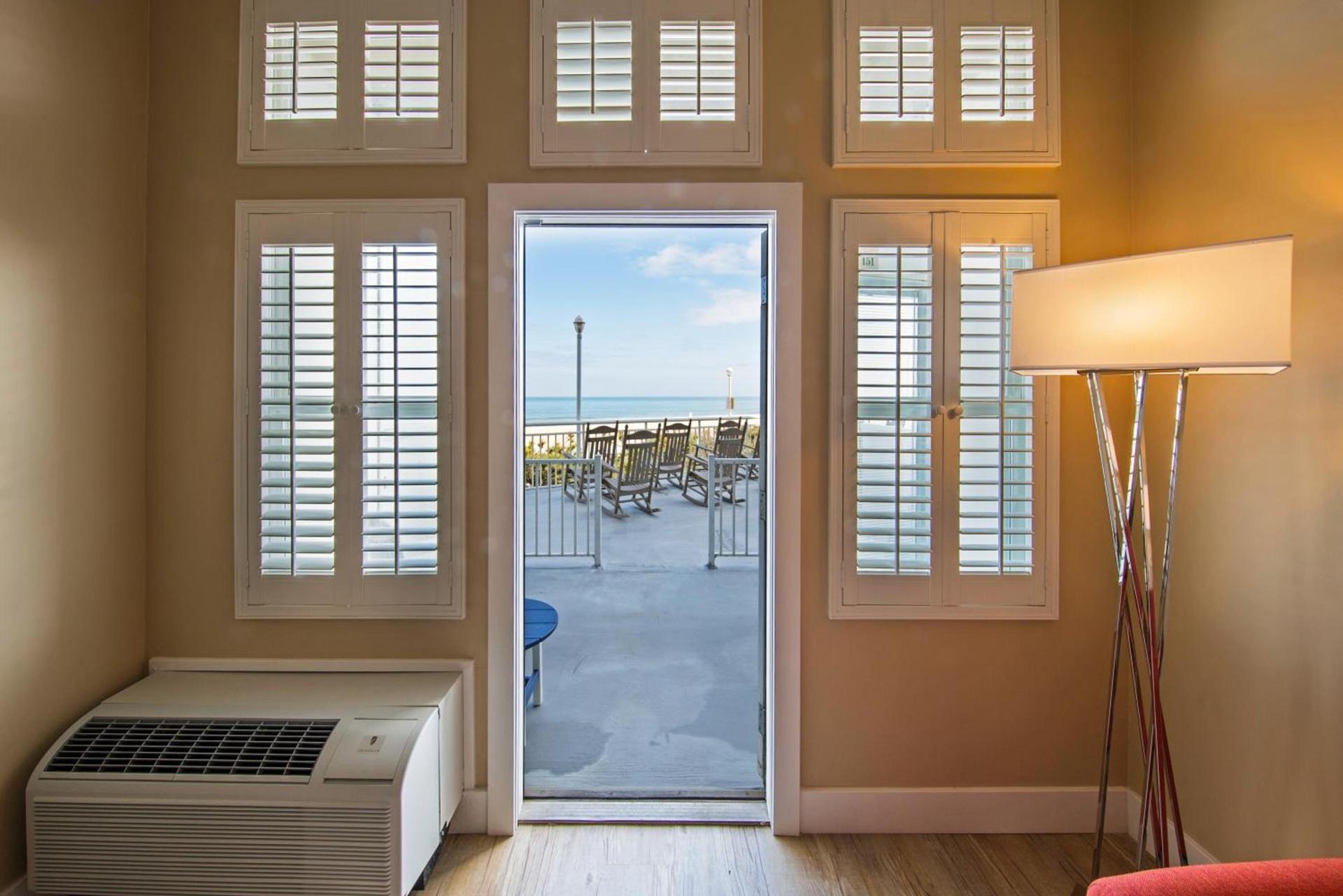 Commander Hotel & Suites photo 20