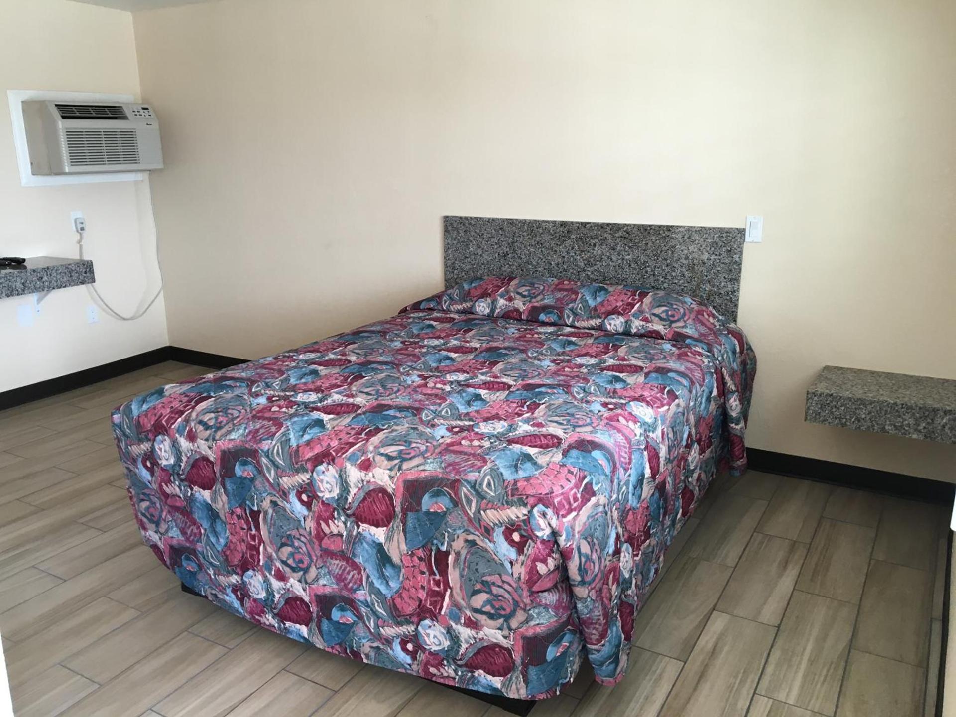 Ace Budget Motel photo 16