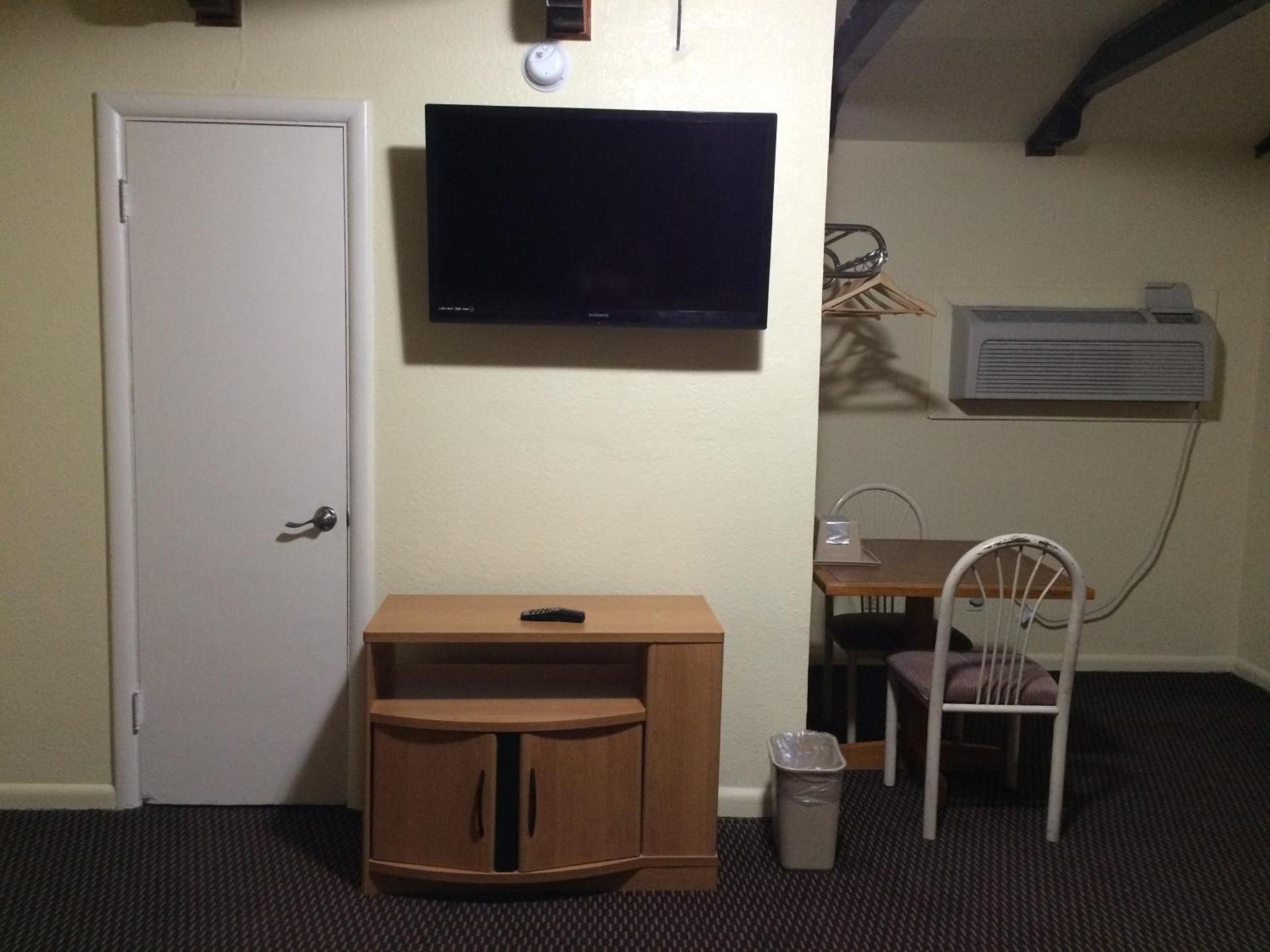 Blarney Inn photo 15