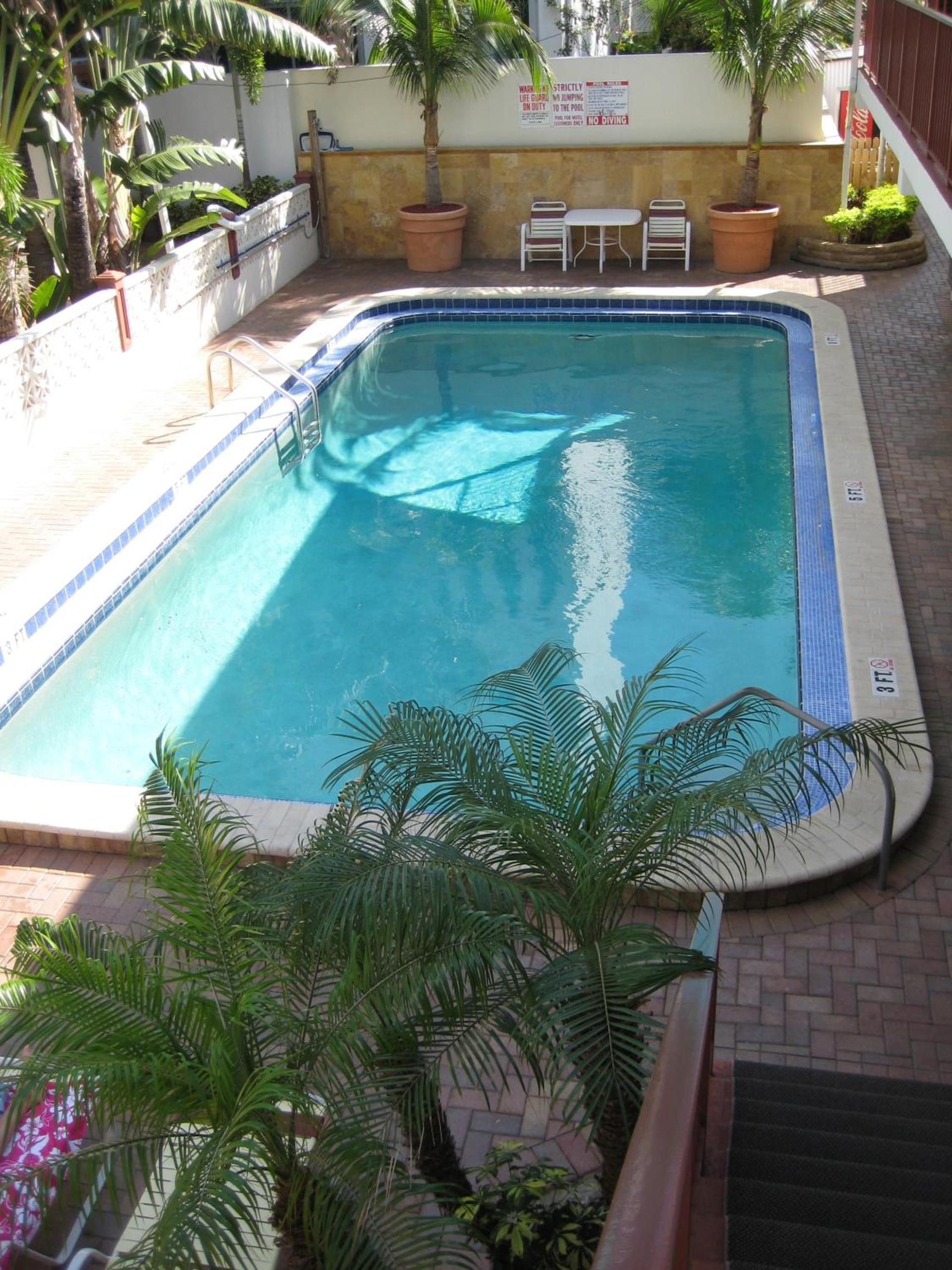 Surf Side Resort photo 28