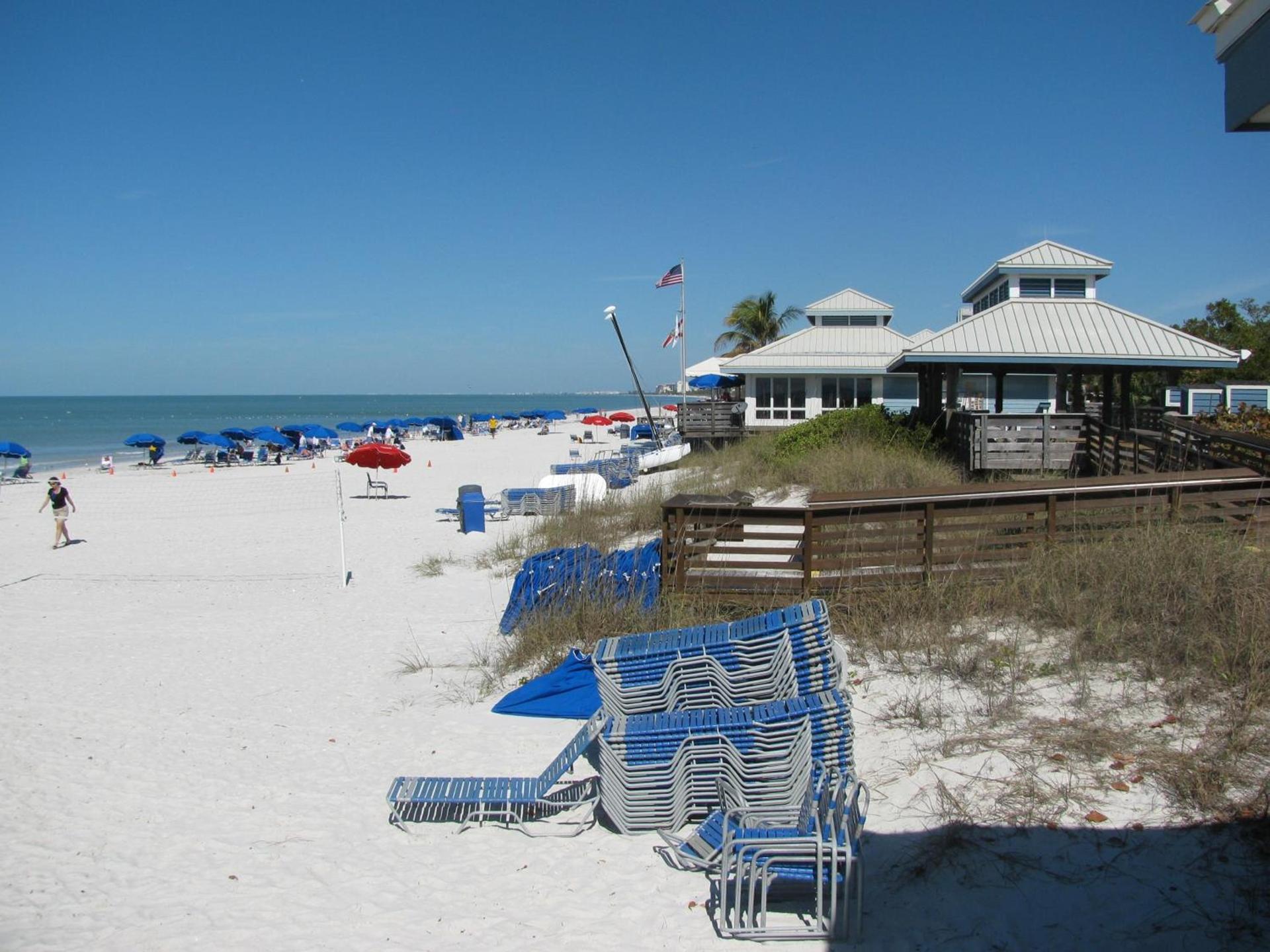 Inn at Pelican Bay photo 38