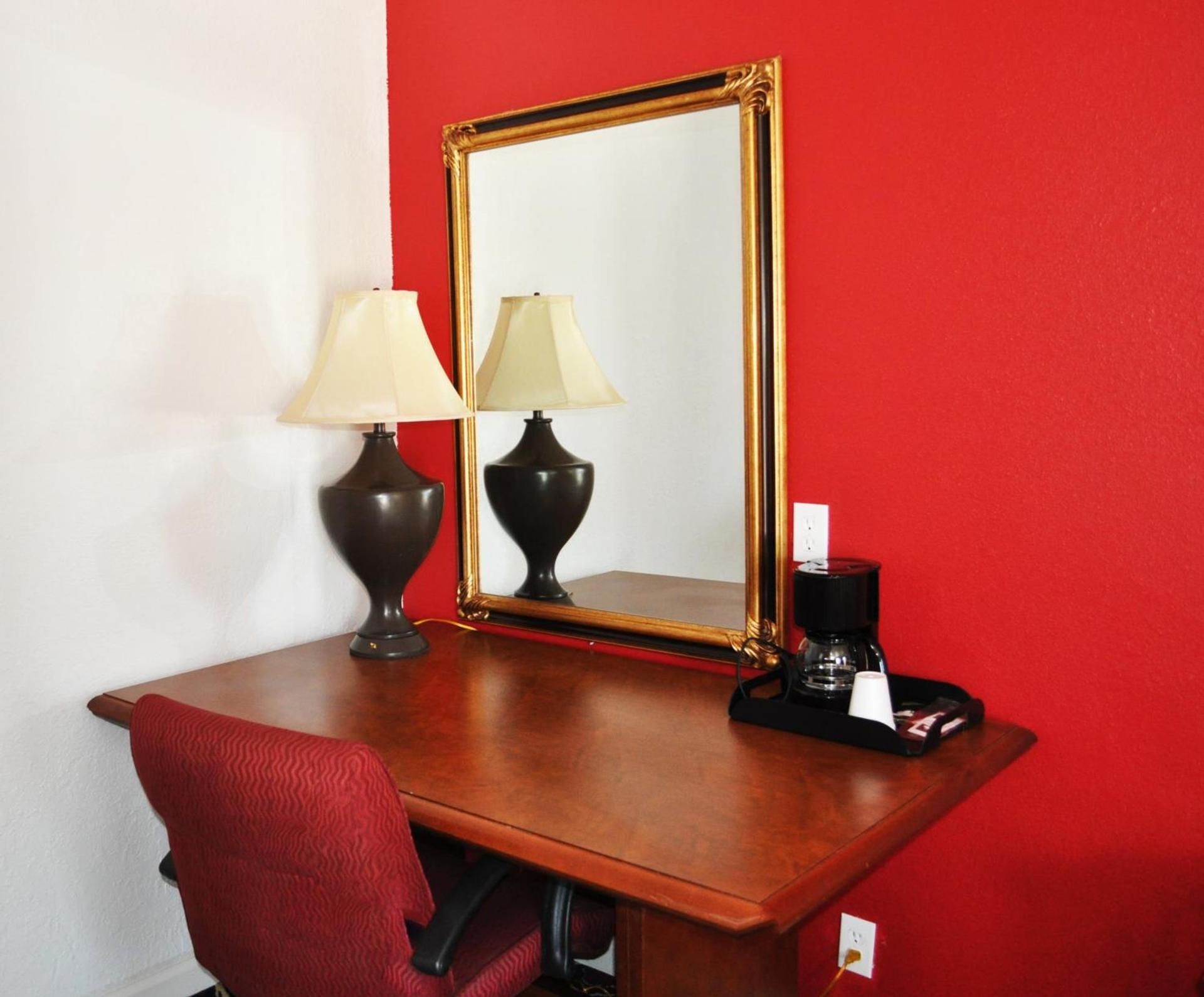 A Nights Inn photo 6