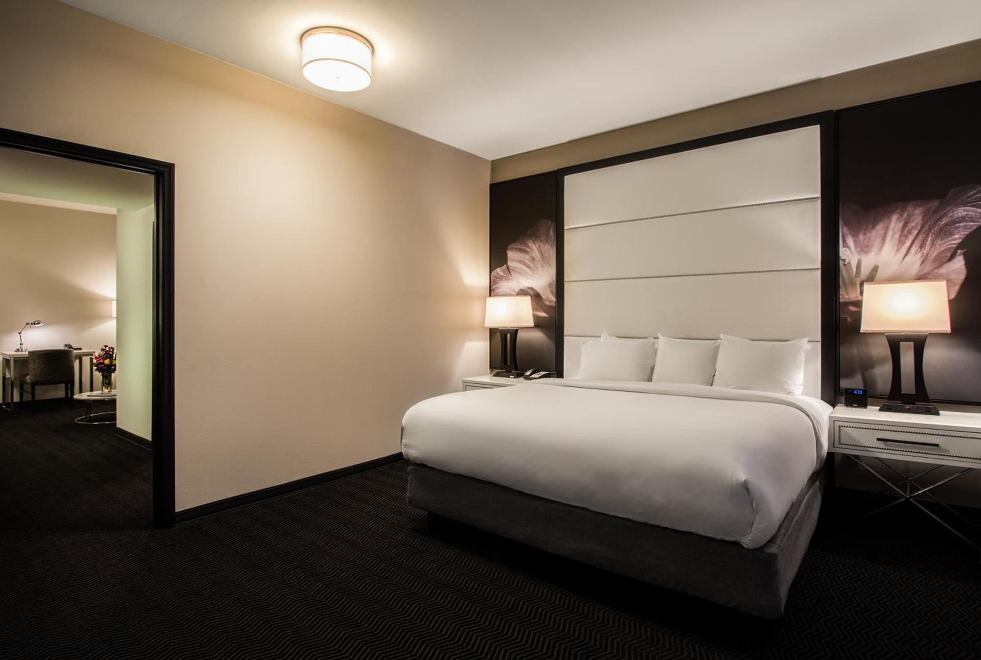 TRYP by Wyndham Savannah photo 62