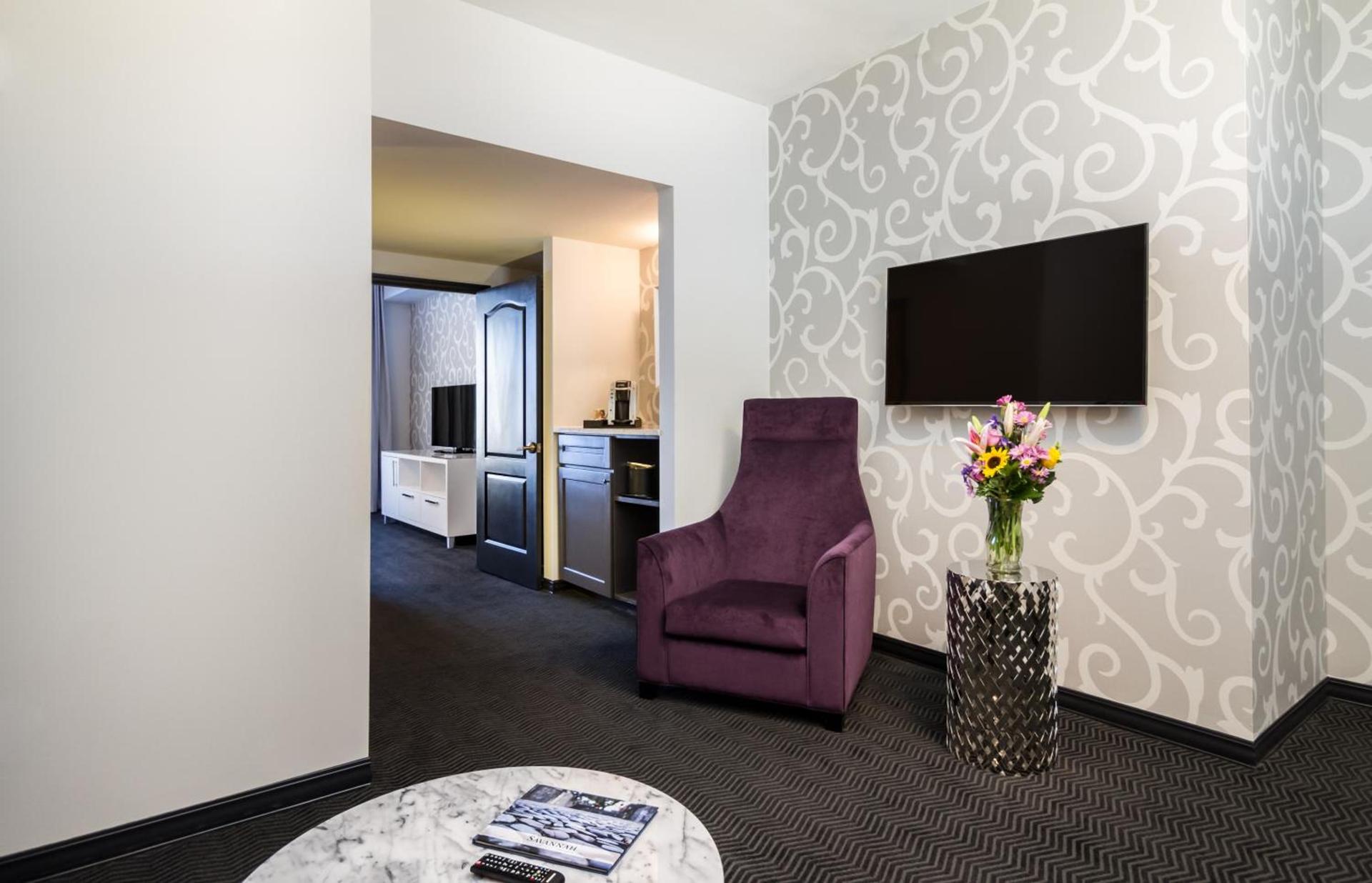 TRYP by Wyndham Savannah photo 61
