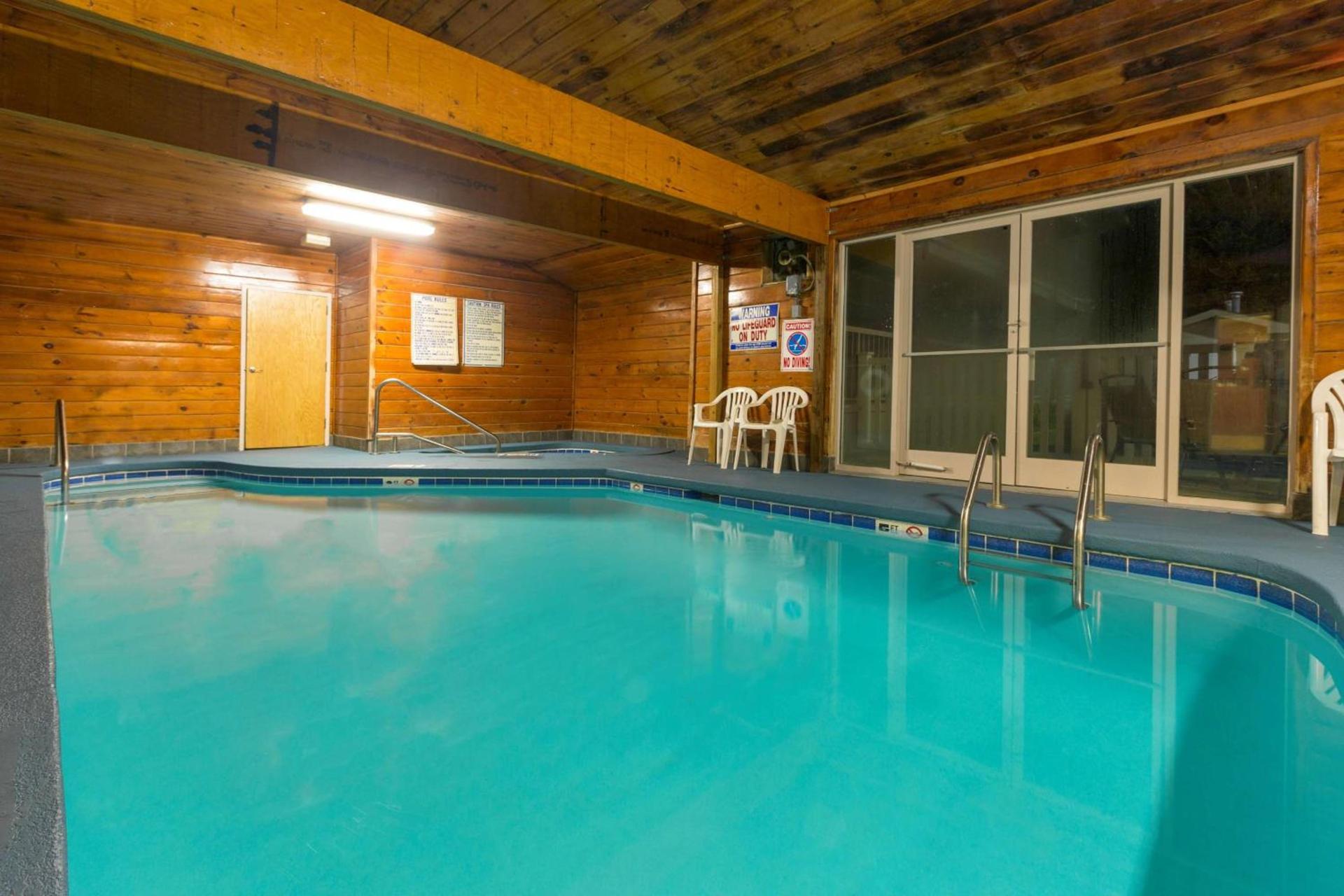 Ramada by Wyndham Maggie Valley photo 34