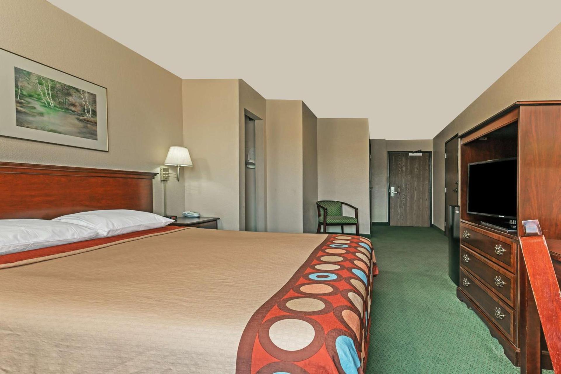 Harvest Inn Dixon UC Davis photo 17