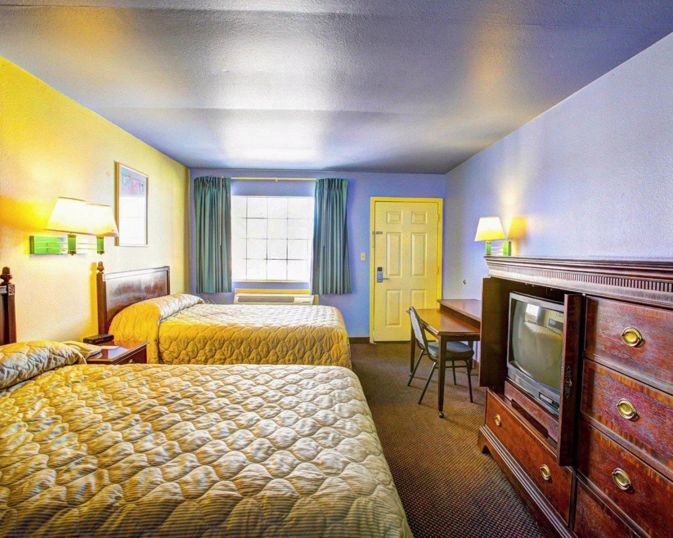 Nites Inn photo 6