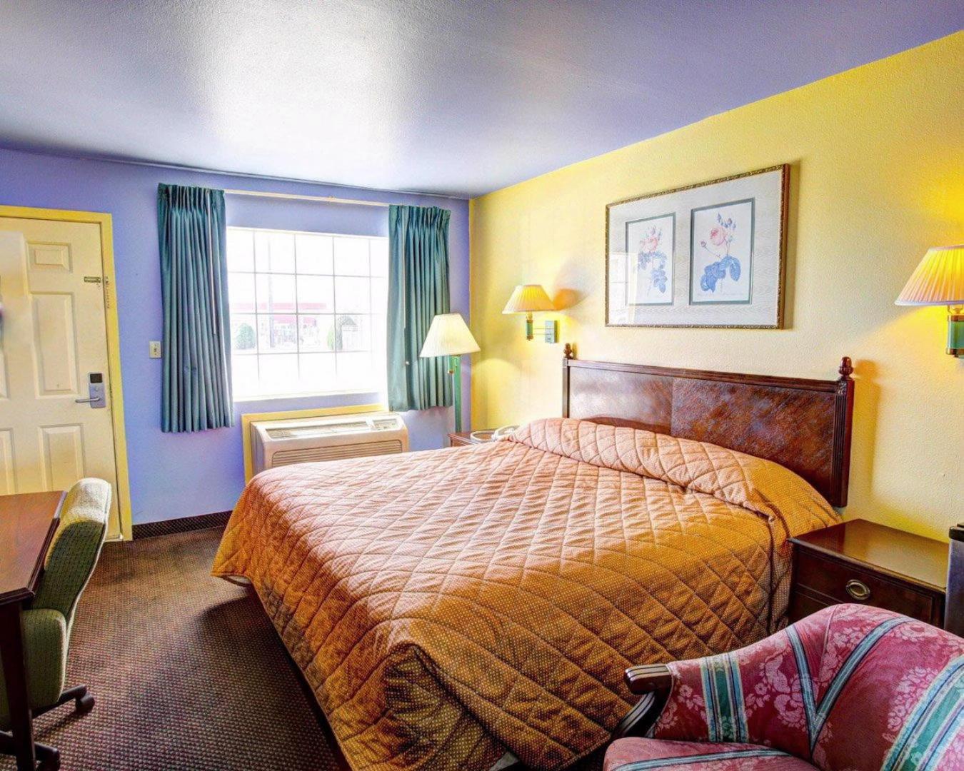 Nites Inn photo 8