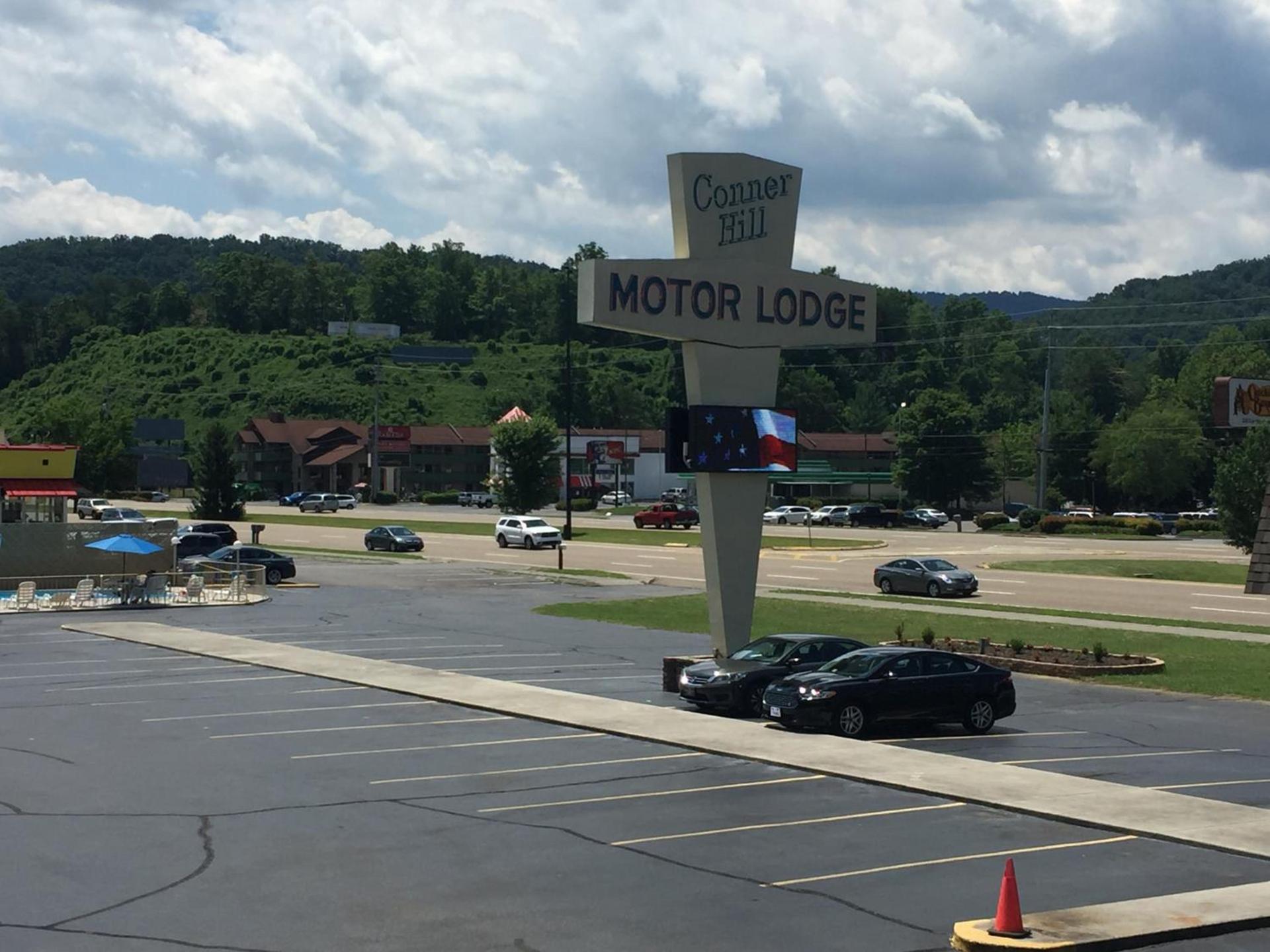 Conner Hill Motor Lodge photo 6