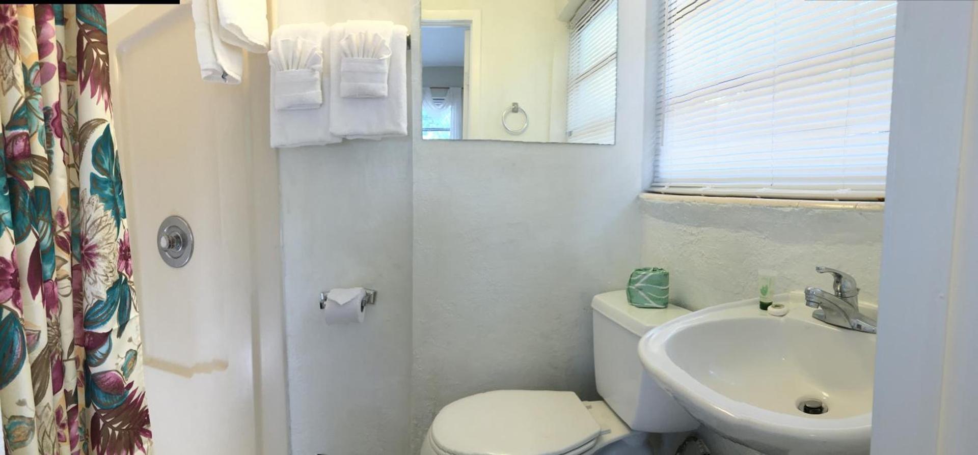 The Pelican Key Largo Cottages photo 90