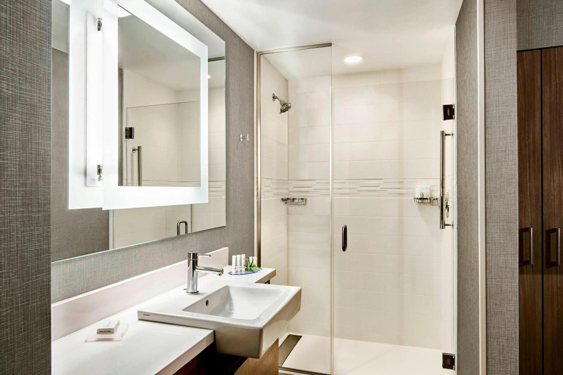 SpringHill Suites by Marriott High Point Downtown photo 3