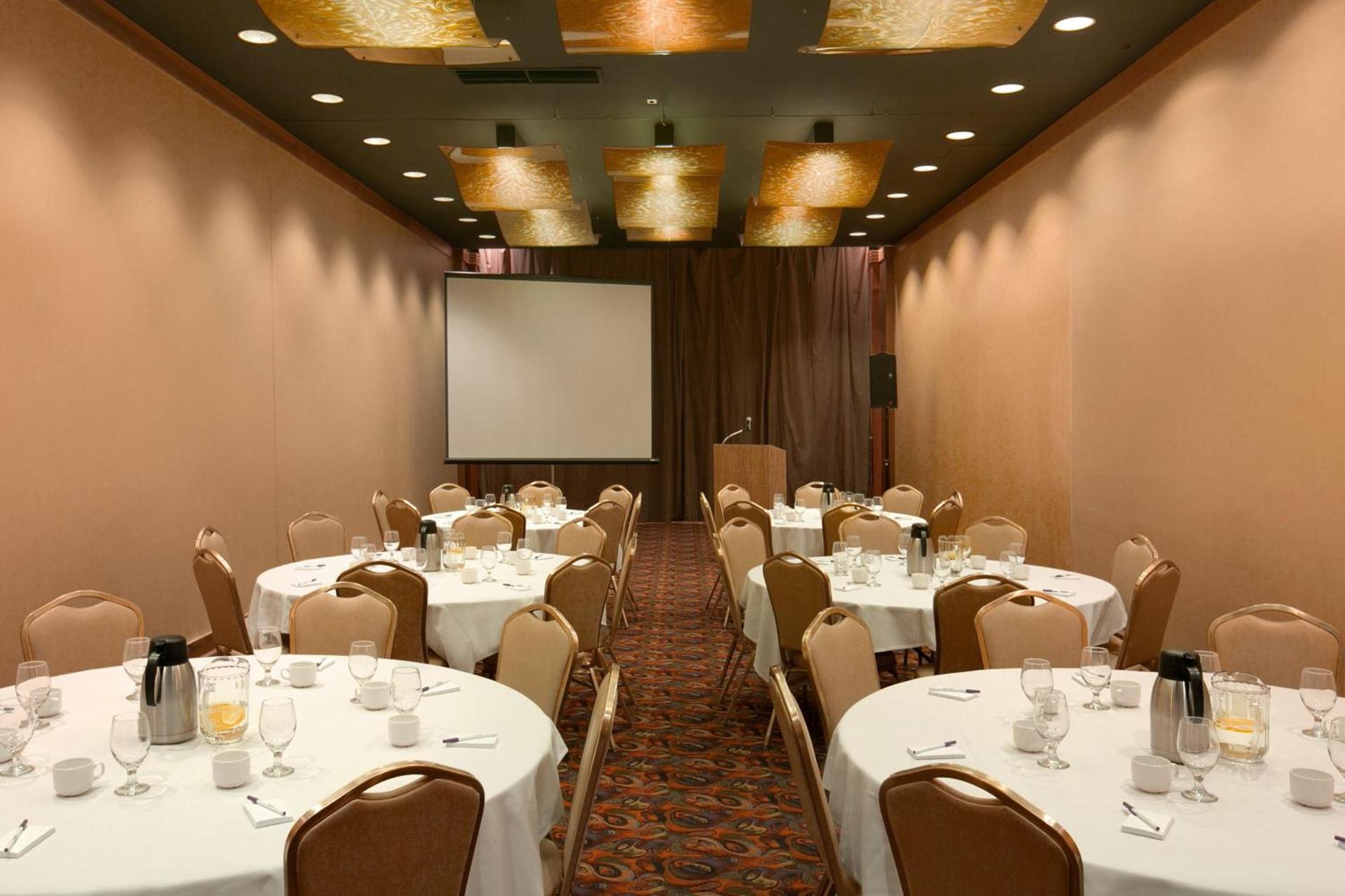 Harrah's Council Bluffs Hotel & Casino - A Caesars Rewards Destination photo 8