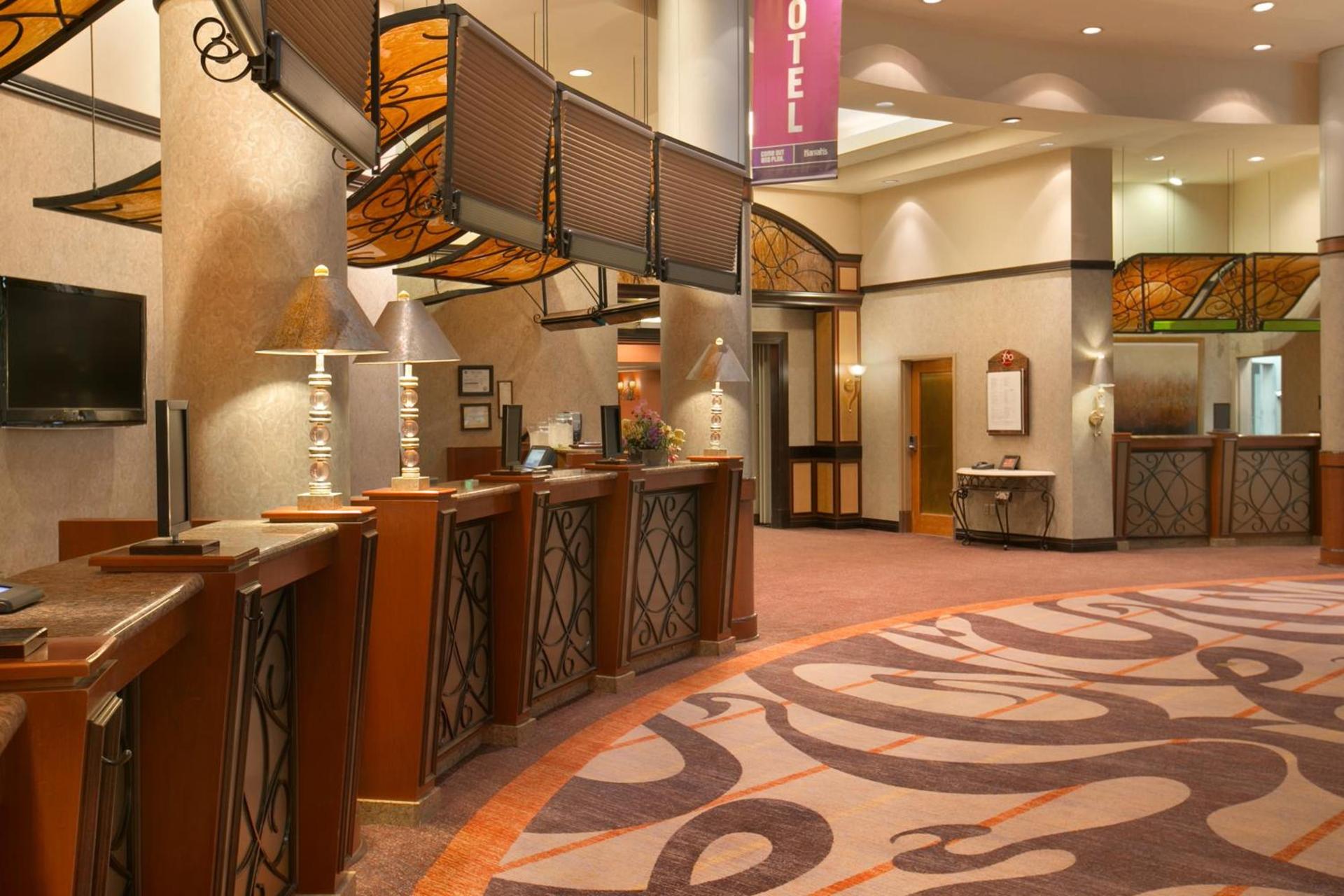 Harrah's Council Bluffs Hotel & Casino - A Caesars Rewards Destination photo 9