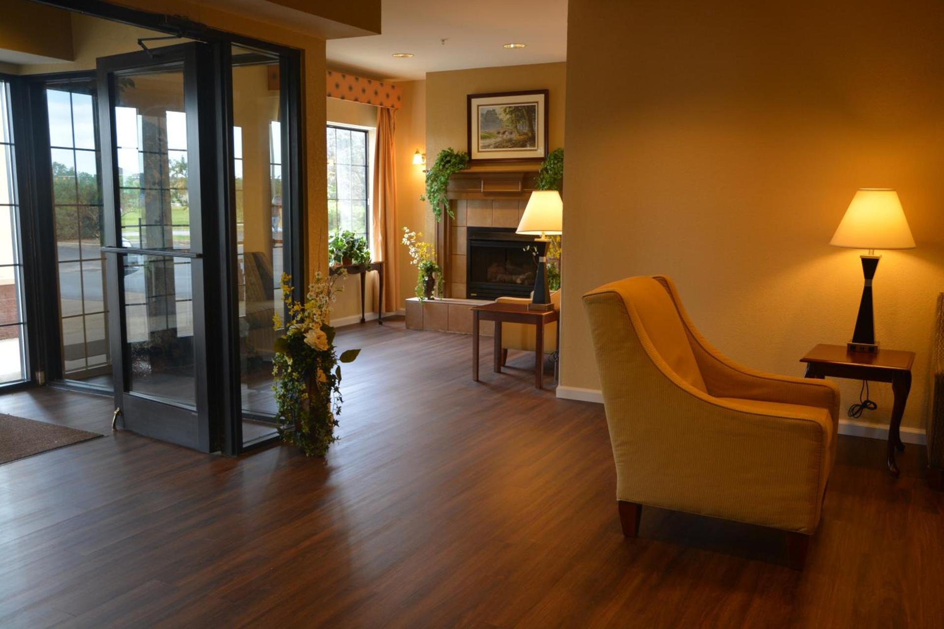 Countryside Inn and Suites photo 13