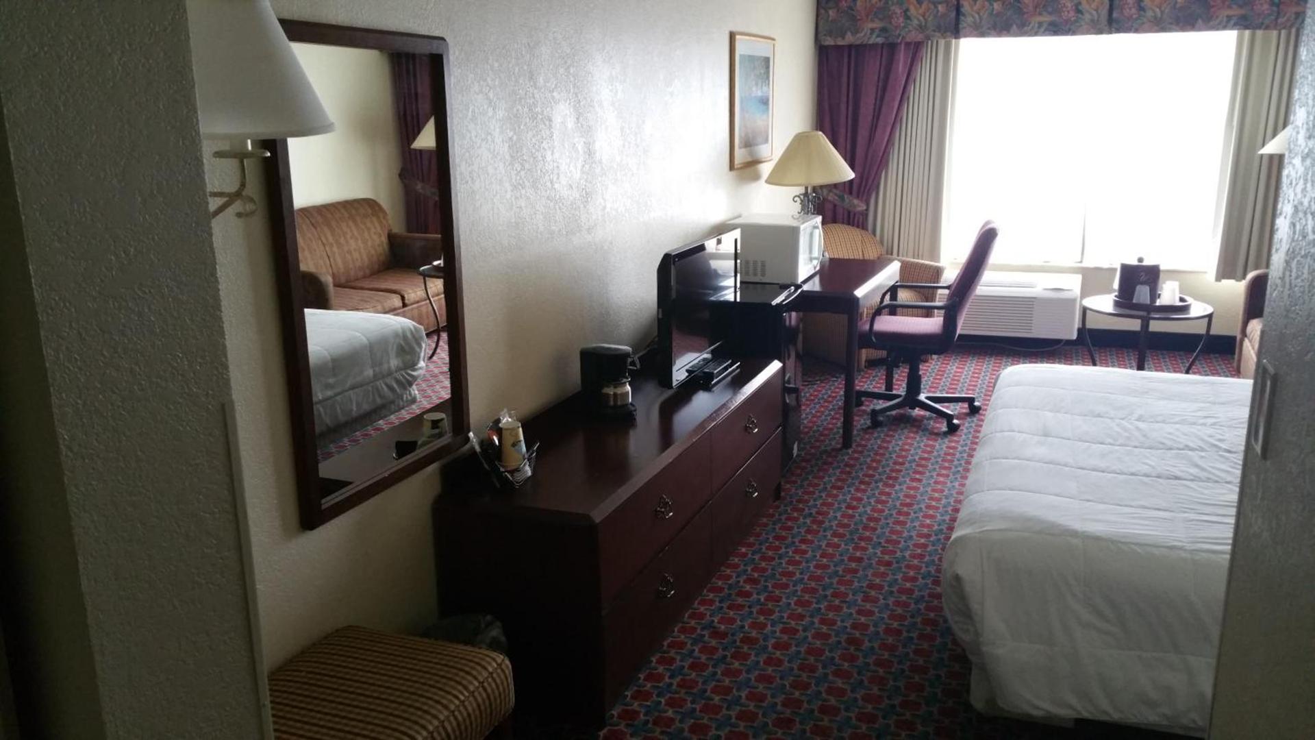 Imperial Swan Hotel and Suites Lakeland photo 25