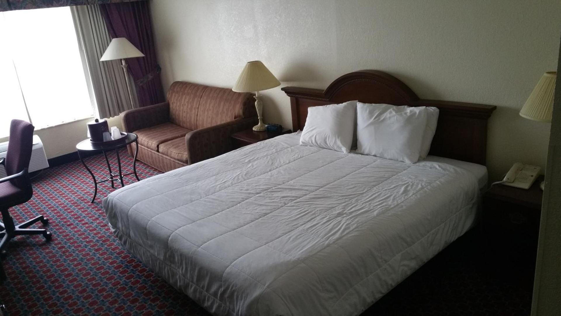 Imperial Swan Hotel and Suites Lakeland photo 26