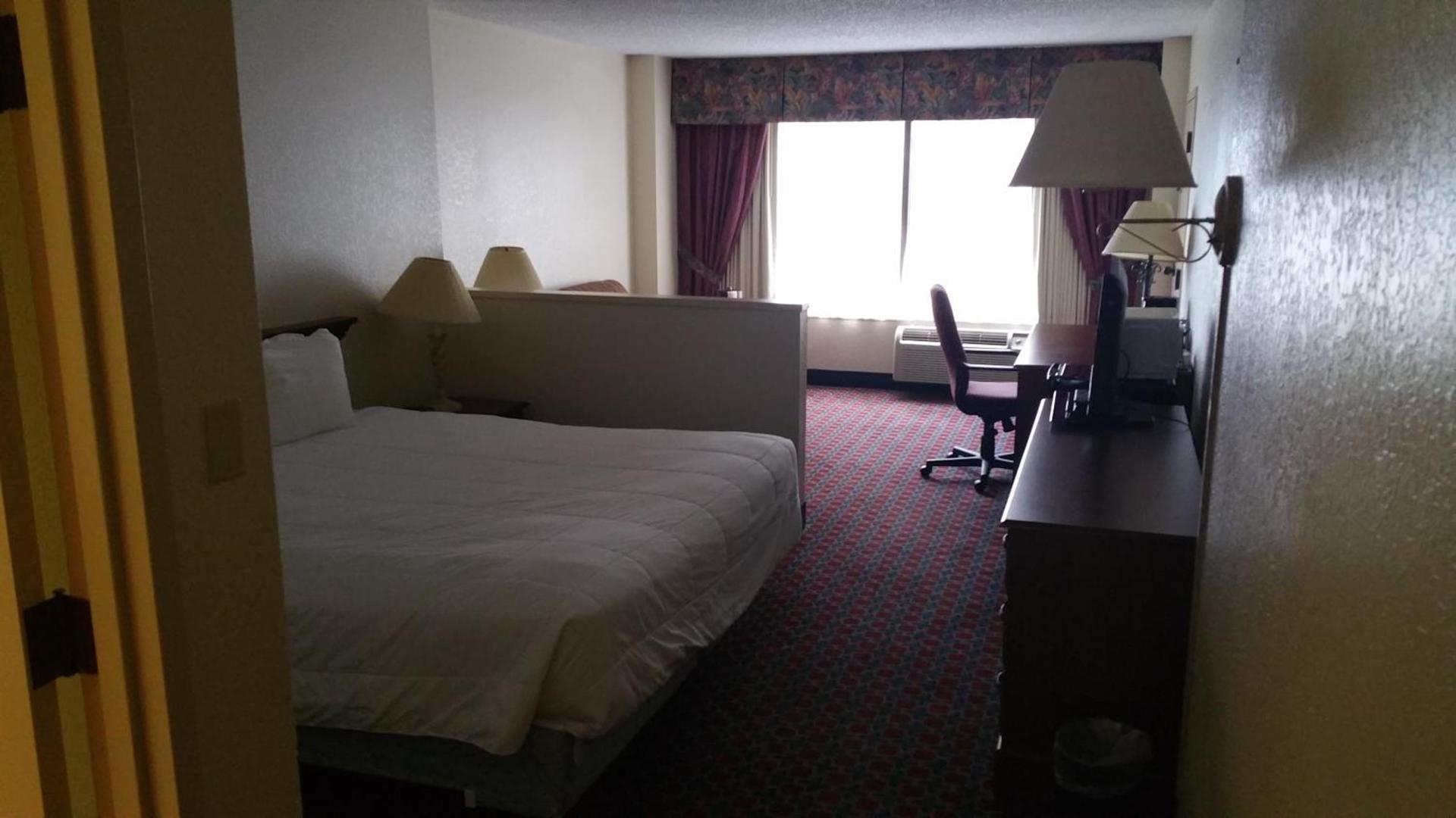 Imperial Swan Hotel and Suites Lakeland photo 30