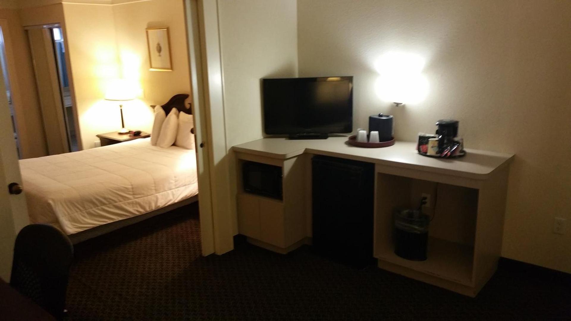 Imperial Swan Hotel and Suites Lakeland photo 6
