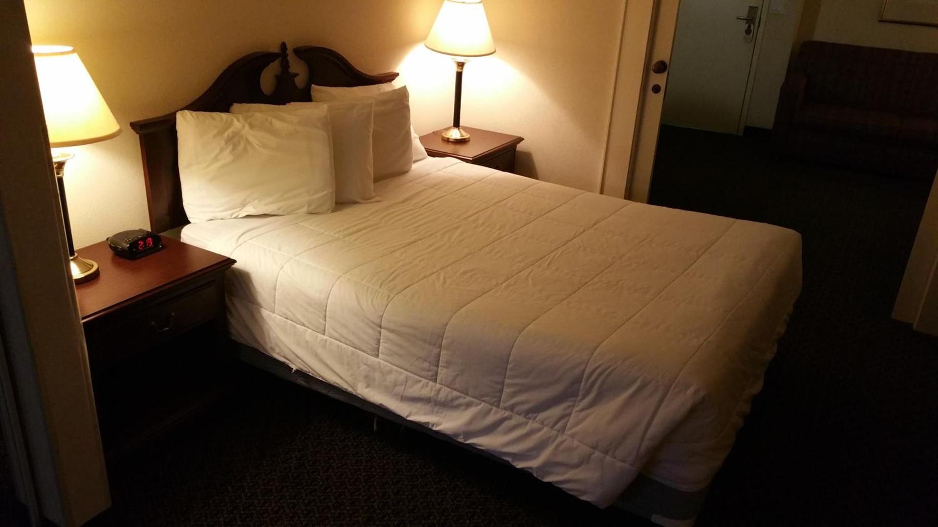 Imperial Swan Hotel and Suites Lakeland photo 8