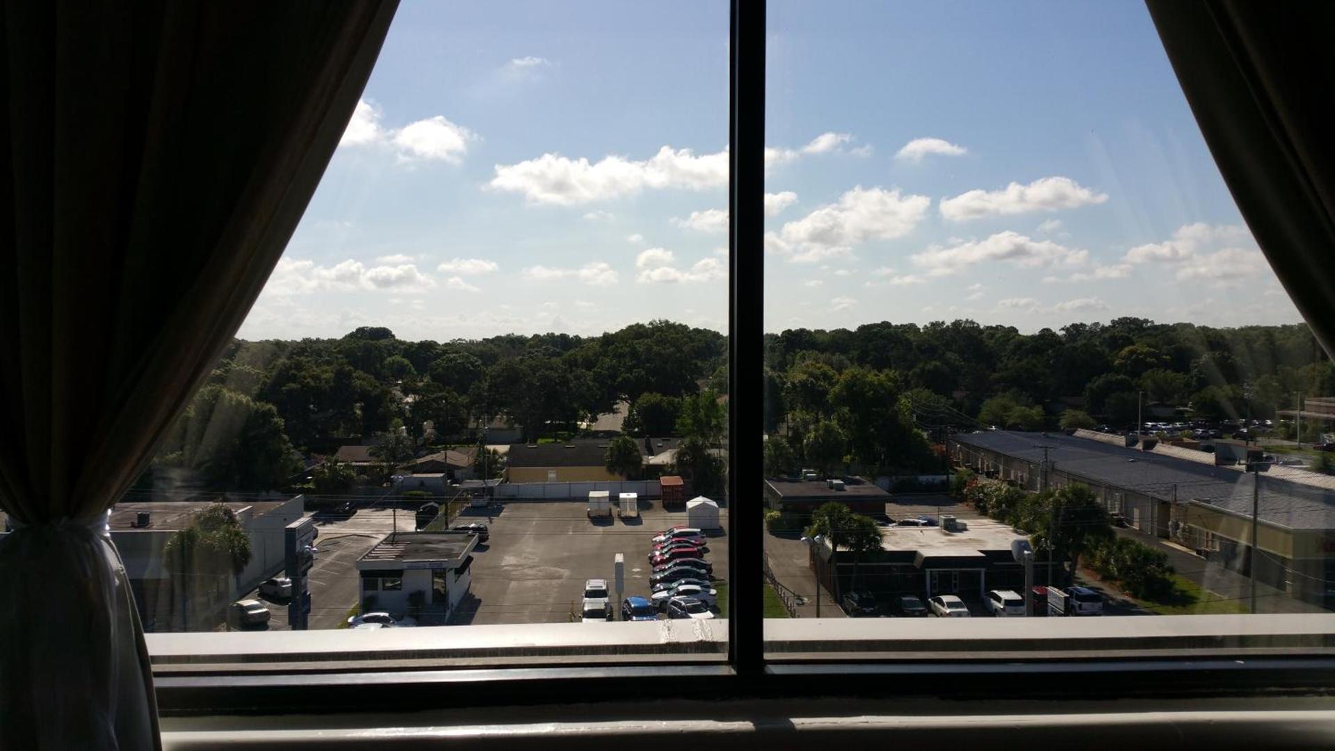 Imperial Swan Hotel and Suites Lakeland photo 13