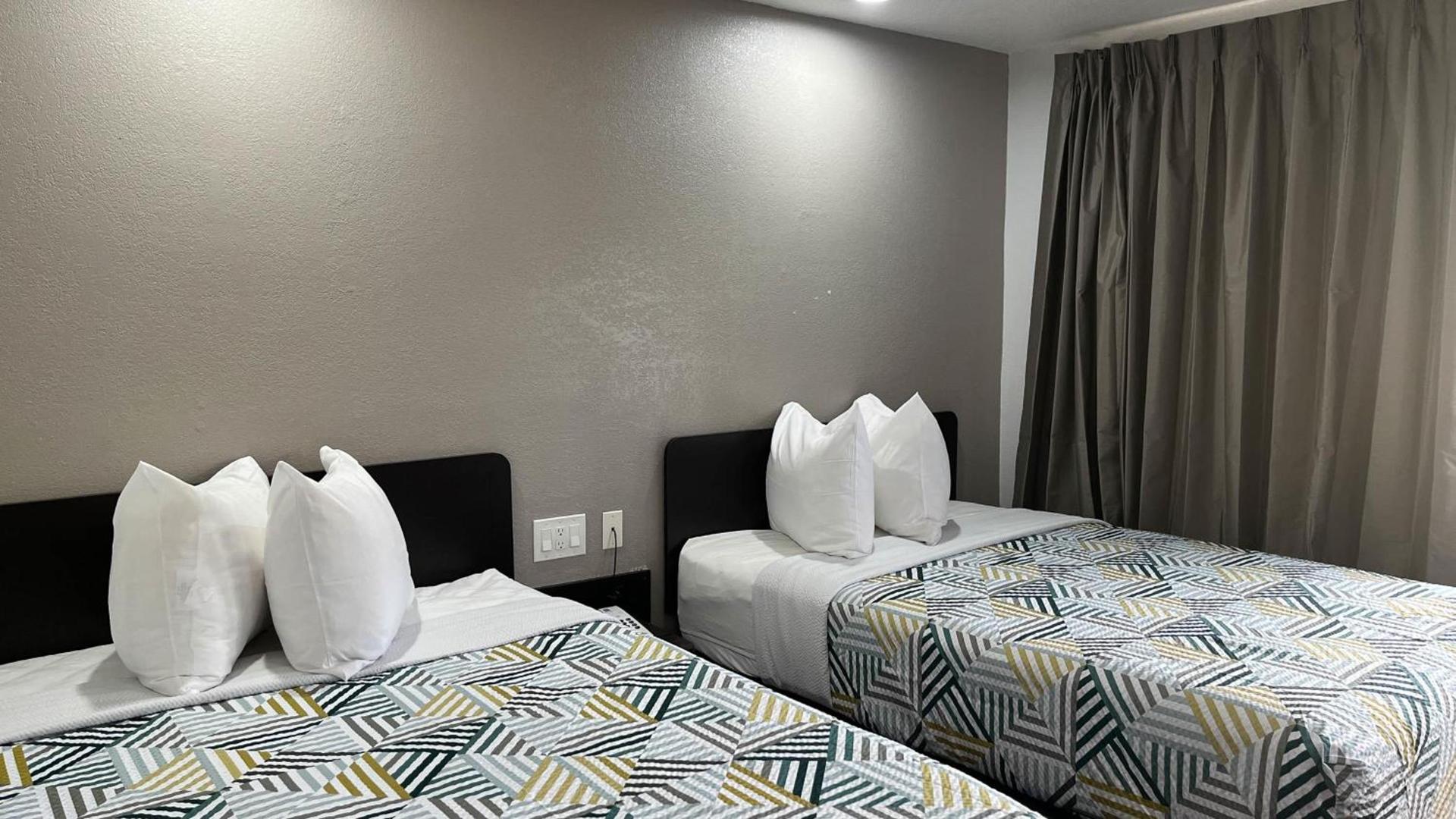 Motel 6 Dallas, TX – St. Augustine / HWY 175 photo 12