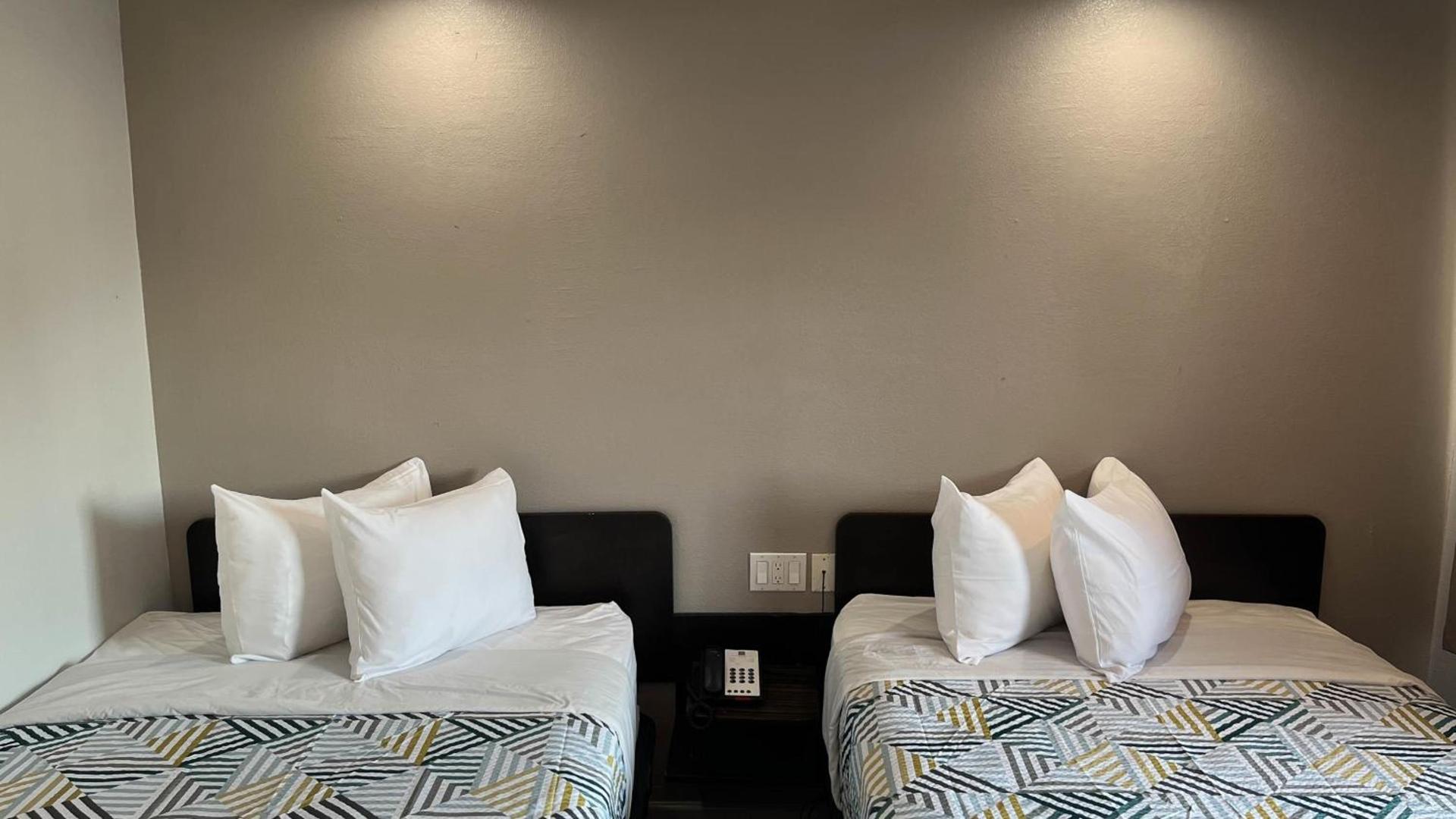 Motel 6 Dallas, TX – St. Augustine / HWY 175 photo 26