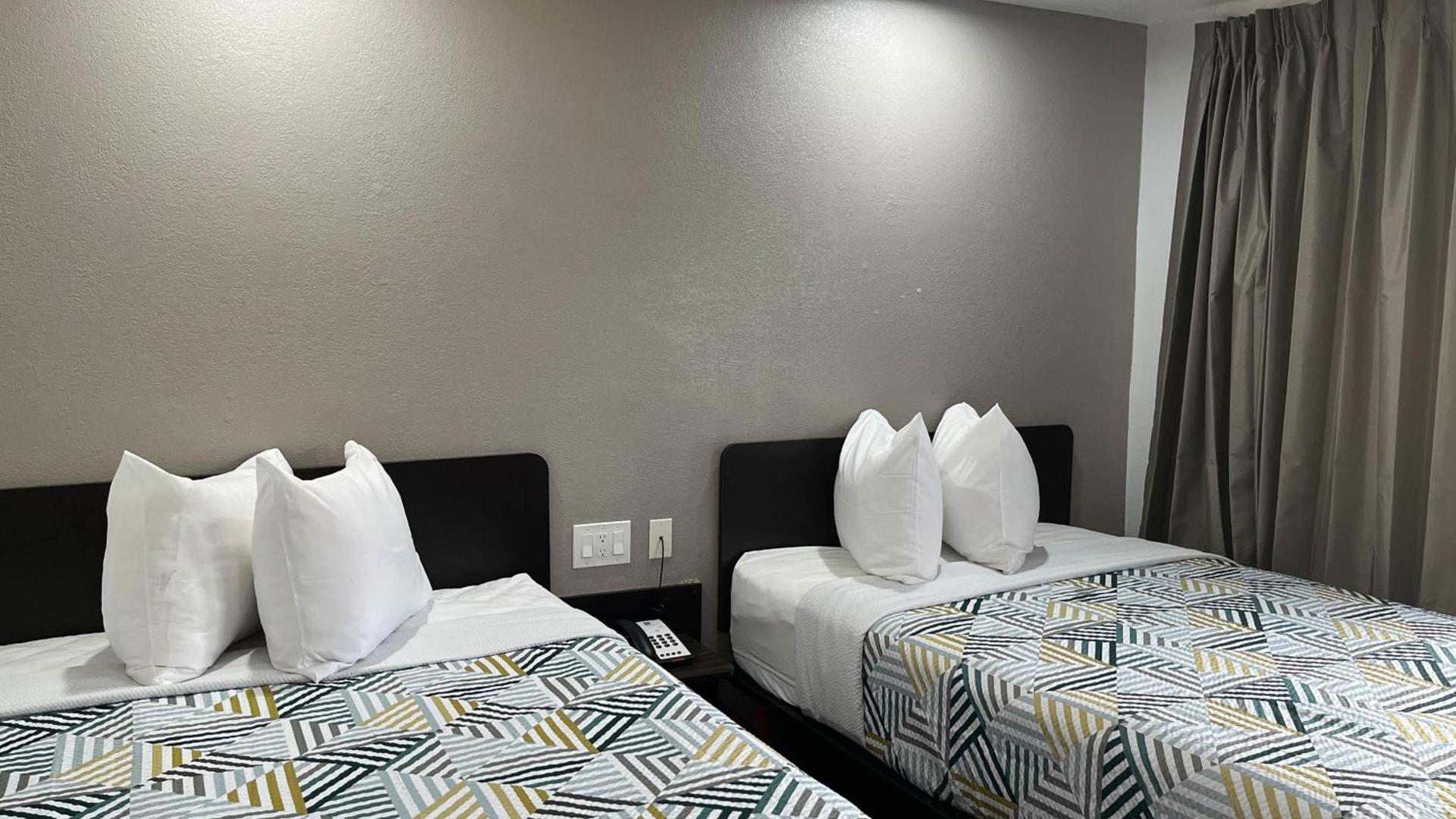 Motel 6 Dallas, TX – St. Augustine / HWY 175 photo 10