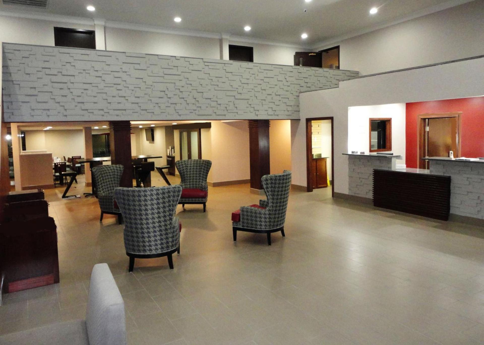 Ramada by Wyndham Tuscaloosa photo 39