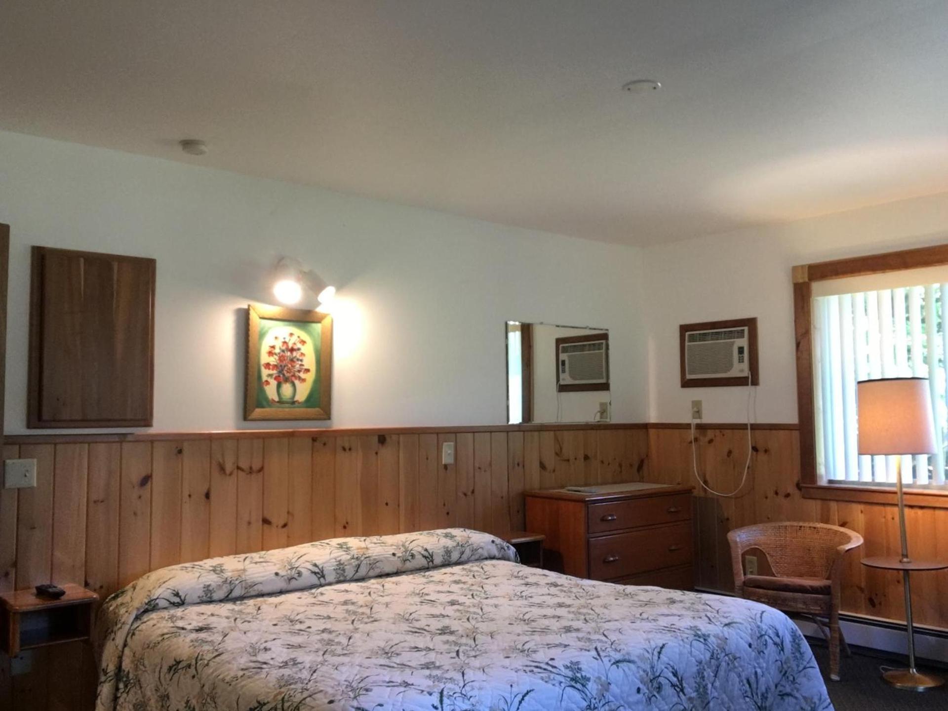 Slide Mountain Forest House photo 9